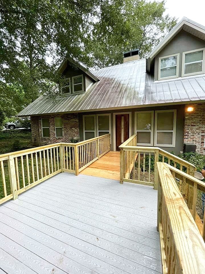 Custom Deck Build