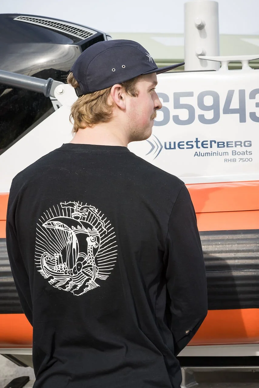 1-Long sleeve Tee back.jpg