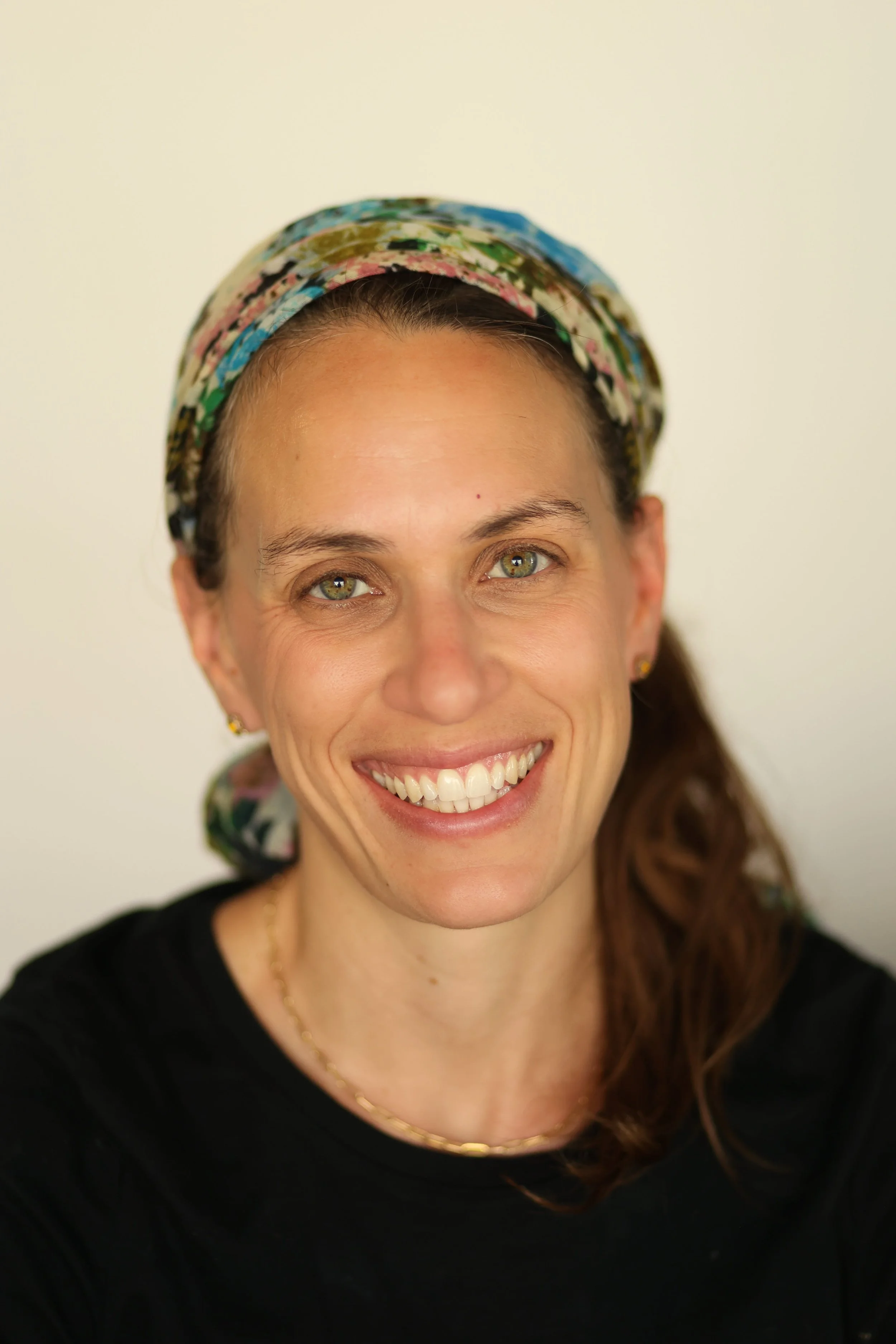 Headshot (2) (1).jpg