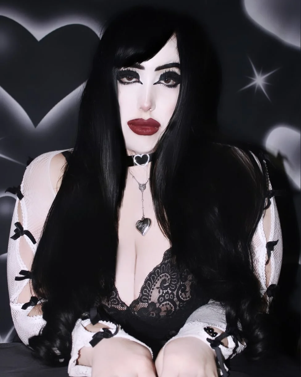 Horrifically Yours, Ula 🖤
📷: @laineytookem