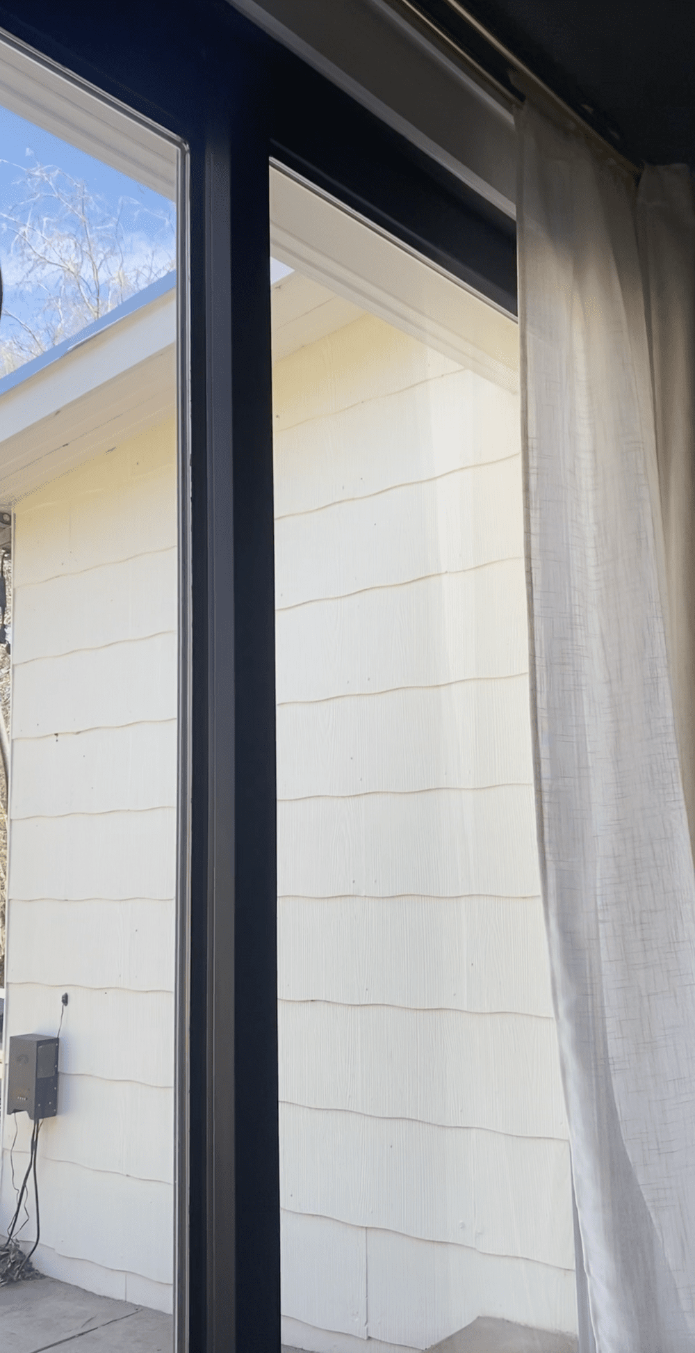 Paint Outdated Windows How To Paint Outdated Glass Door & Window Frames In 7 Easy Steps ...