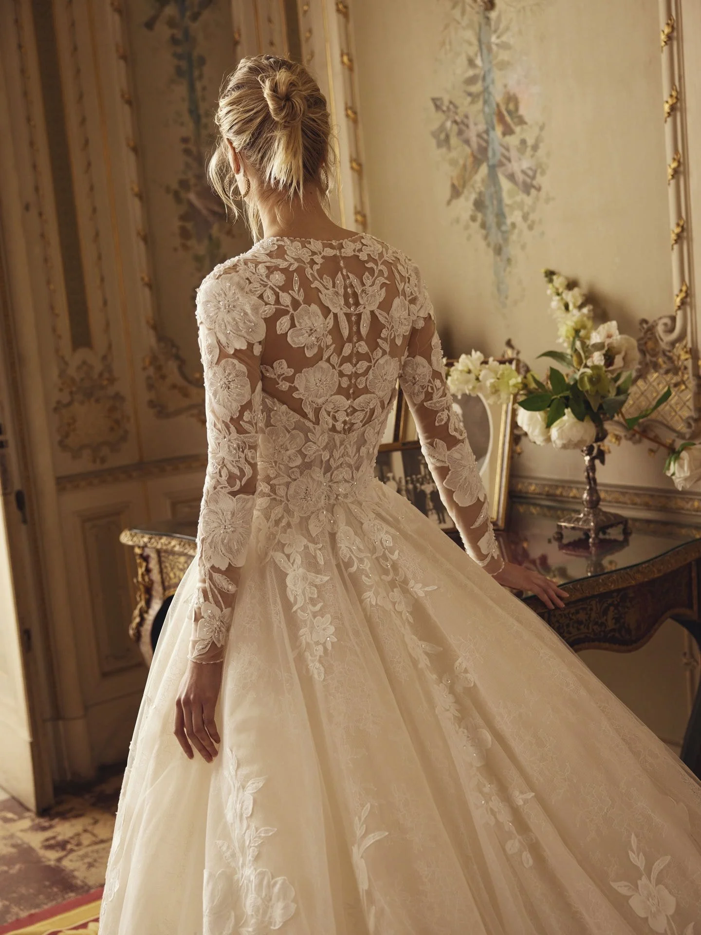 Demetrios 1301/Sleeves