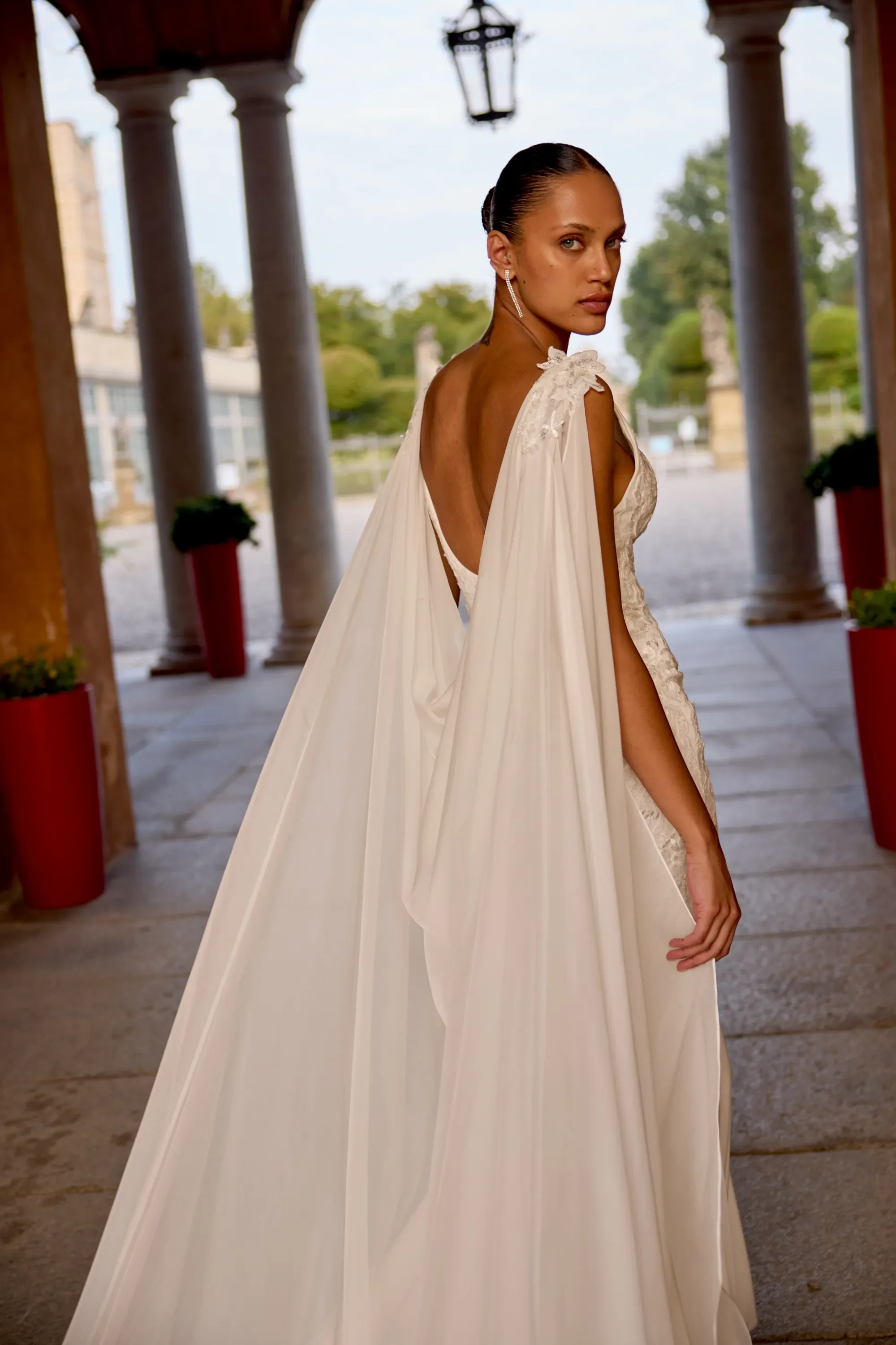 Justin Alexander/Cora