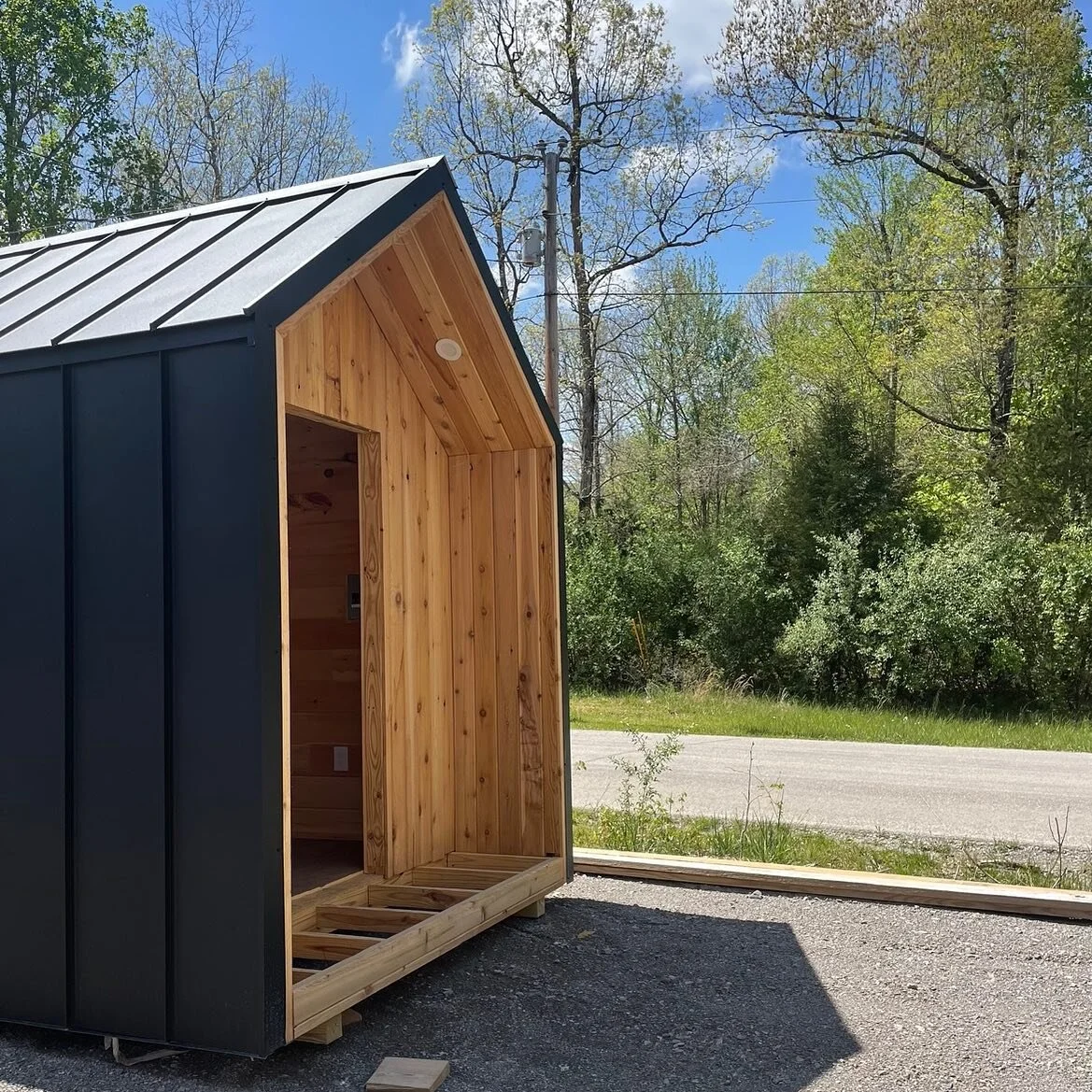 This 8x12 custom studio is being wrapped up to head to Miami soon✨
&bull;
&bull;
&bull;
#tinyhouse #studiospaces #studiocity #tinyhouseliving #studioliving #musicspaces #musicstudio #artstudio #studiophotography #tinyhousenation #tinyhousemovement #t