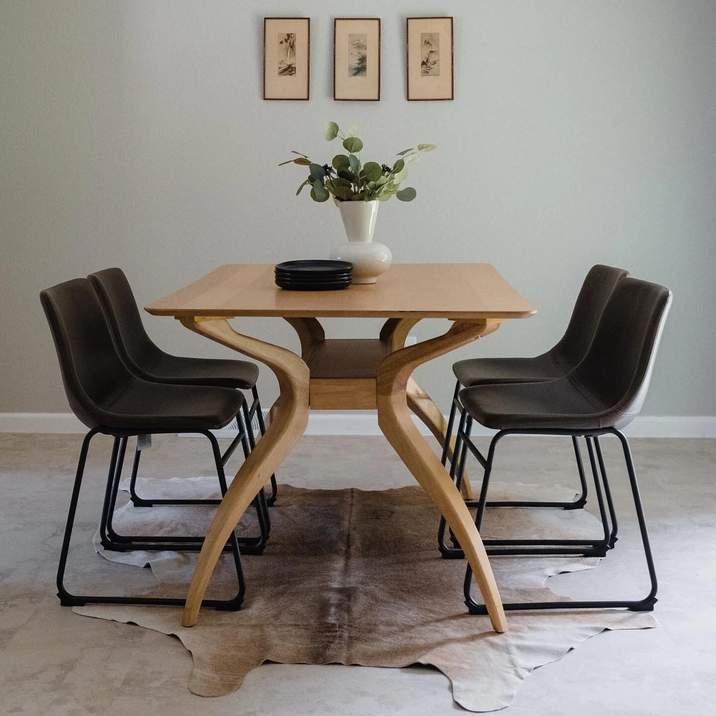 no more sunday scaries

&bull;
&bull;
&bull;

#propertystyling #homestaging #staging #propertystaging #interior444 #interiordesigninspo #kcrealestate #kchomes #kchomesforsale #missourirealestate #kcrealtors #kclifestyle
#kcrealtor #kcdesign #kcinteri