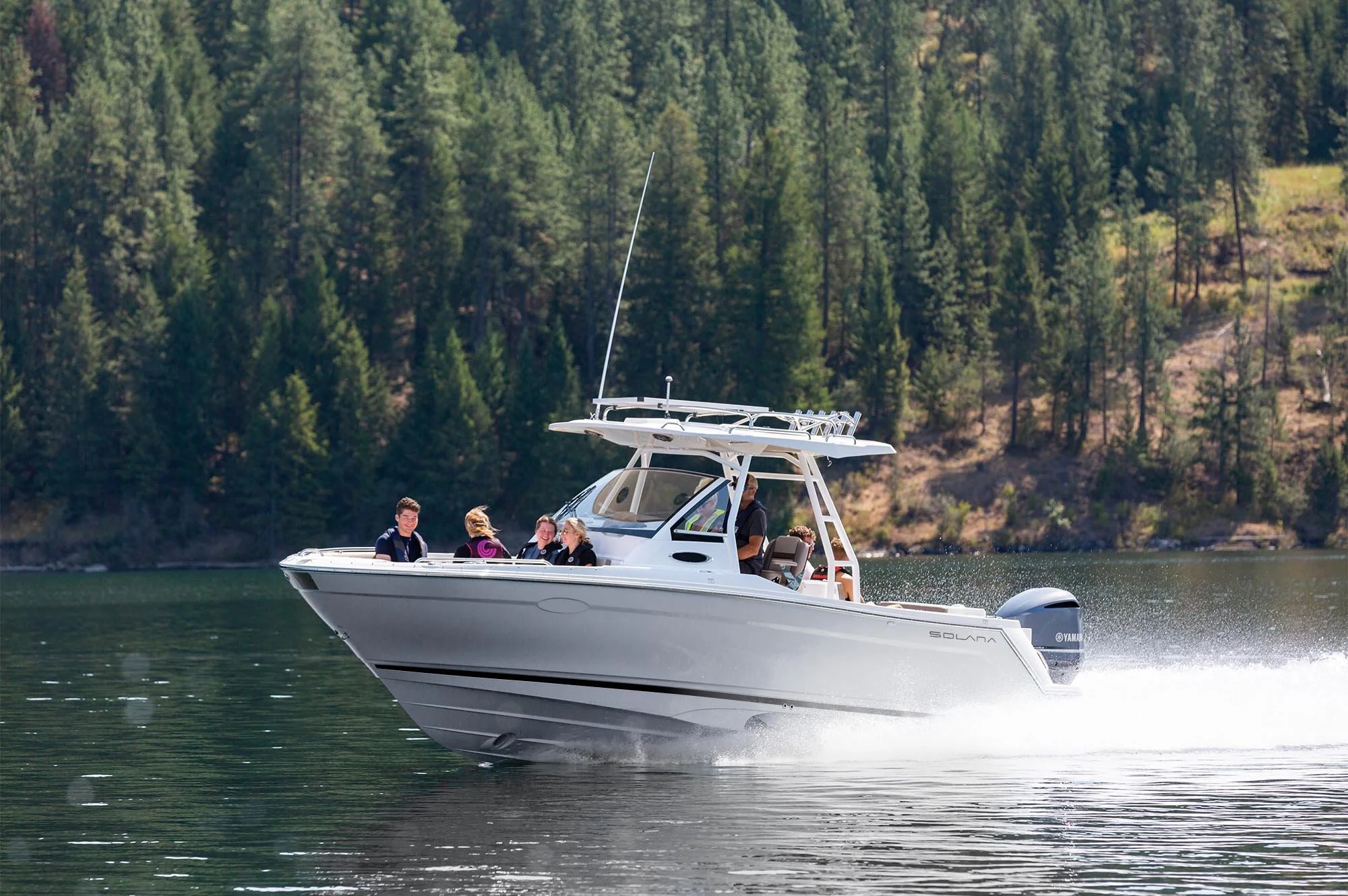 S 250 CW Solara Boats