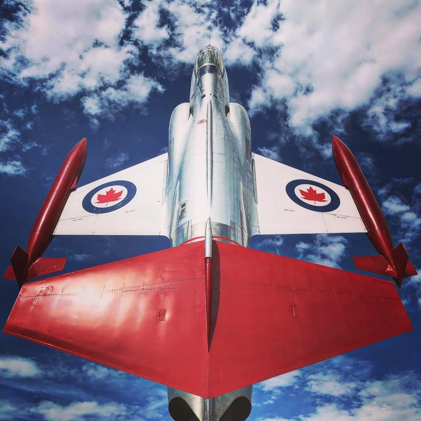 Beautiful day to explore the warplane museum with my beautiful girl @shiva.nassiri to honour my father&rsquo;s birthday! #warplanemuseum  #hamilton #coldwar #fighterpilot #f86sabre #starfighter