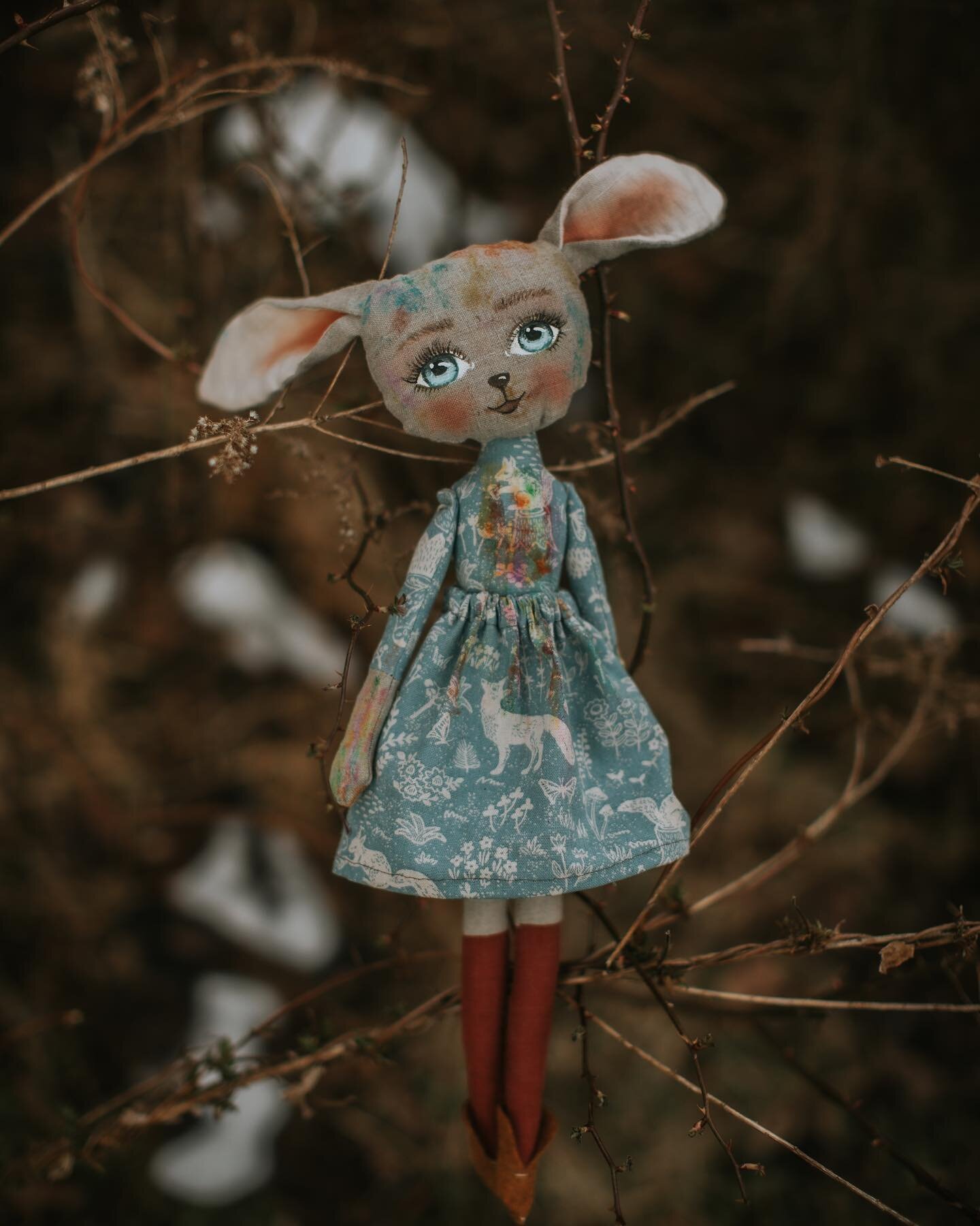Closer and closer to the launch of these dolls on my new website. So excited! 

#handmadewithlove #eastergift #smallbusiness #clothdoll