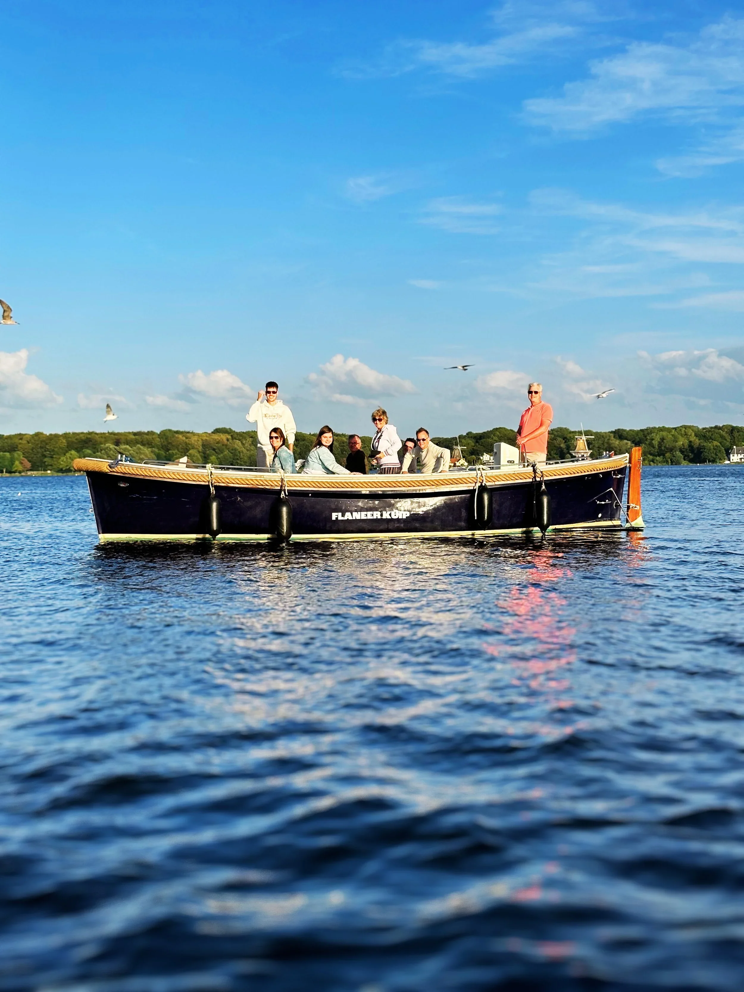 Sloep huren in Rotterdam zonder vaarbewijs | vaarregels en veilig varen uitgelegd