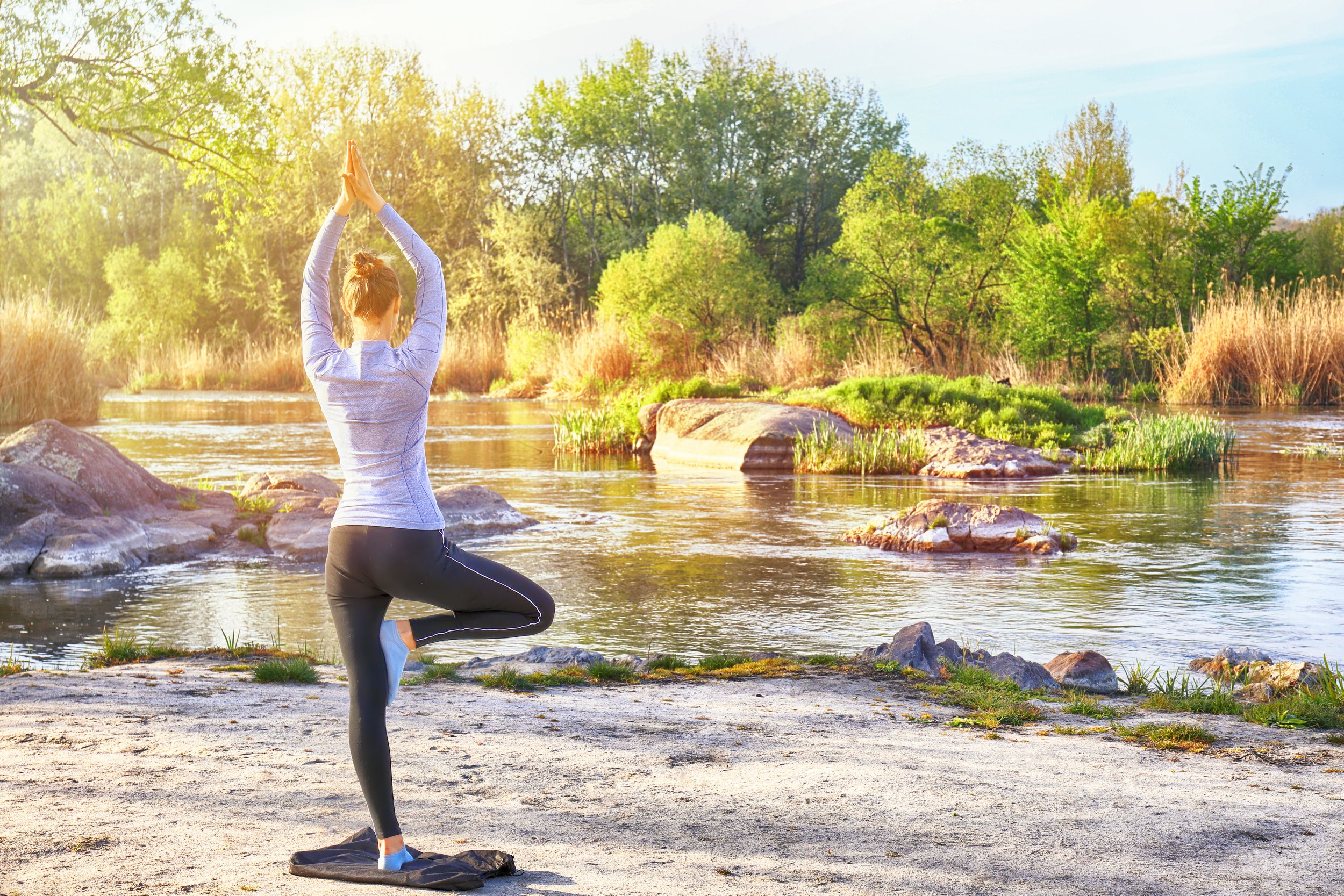The Benefits Of Incorporating Nature In Your Mindfulness Practice — Outdoor  Yoga