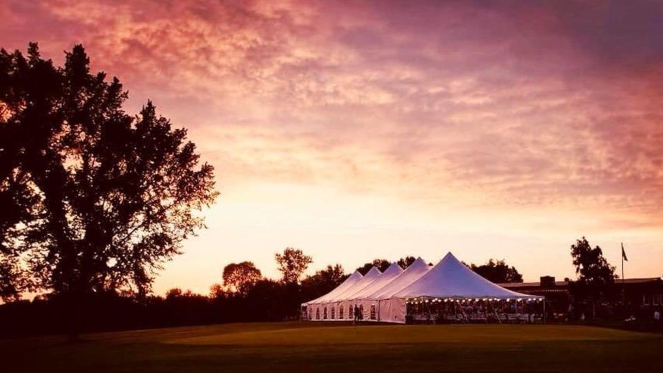  No matter the function or time of year, doing your next event in a tent can take it to a whole new level. Whether it’s customizing your perfect wedding day, a company barbecue or a music festival, tents offer the versatility to make every function a
