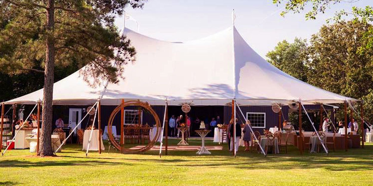 Tents are great for more than just a wedding or reception! They’re also ideal for showcases, graduations, reunions, and other outdoor gatherings.  
