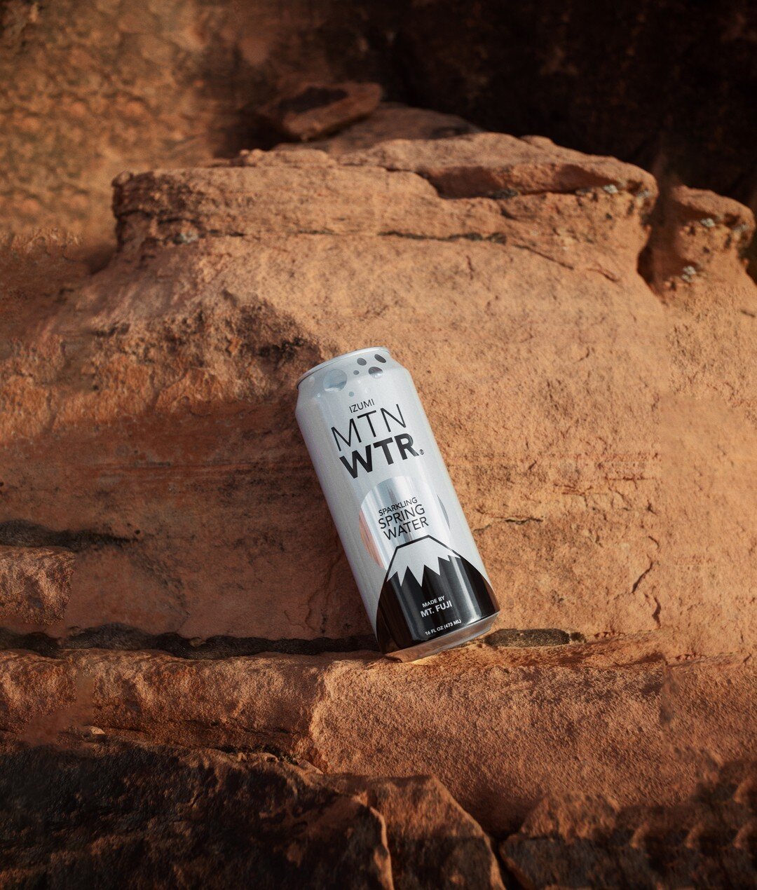 Feel the nature with MTN WTR💧​​​​​​​​​

#drinkmtnwtr #nature
#springwater #selfcare #fromjapan