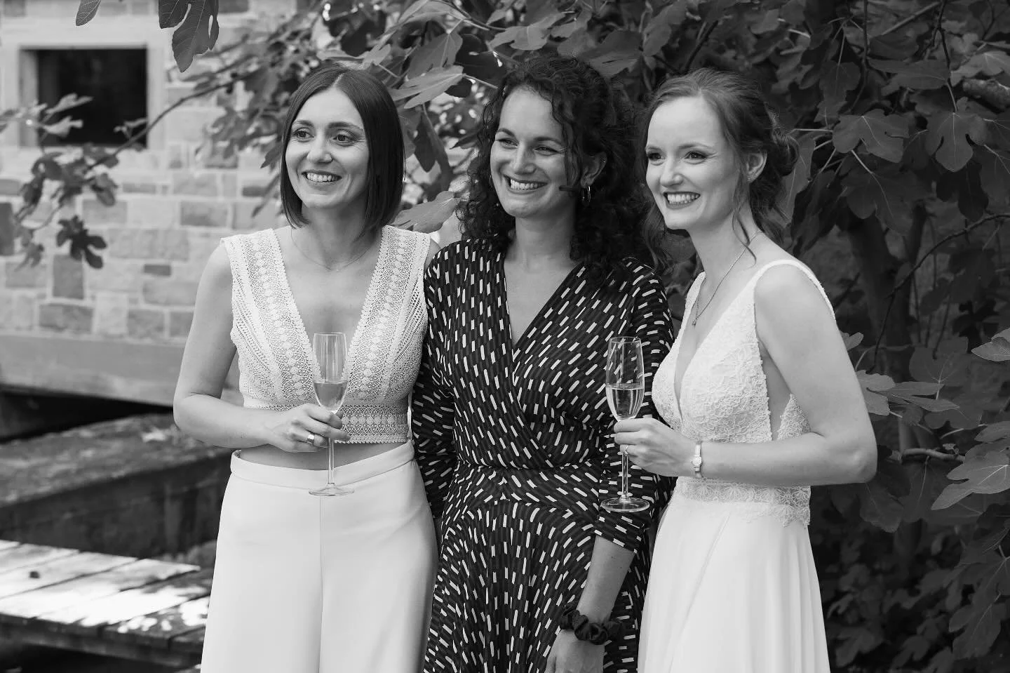 Beautiful in Black and White 🐼🦓🐄

Ein super hei&szlig;er Tag, eine wundersch&ouml;ne Location und zwei fantastische Frauen 💥
Es war wundervoll mit Euch 🫶🏻

#freierednerin #freieredner #traurednerin #hochzeitsrednerin #heirateninheidelberg #lebe