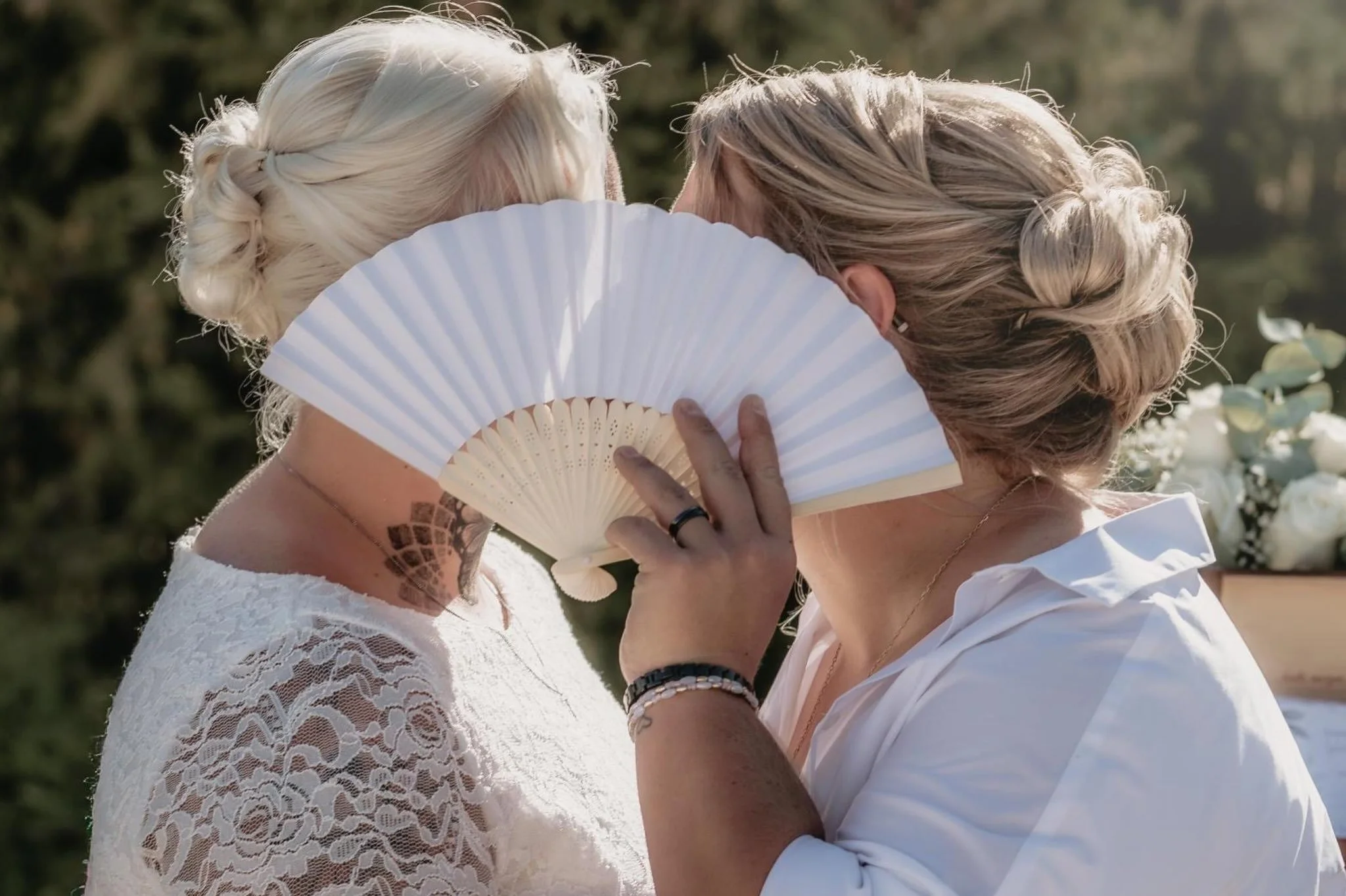 Man muss ja nicht alles mit seinen G&auml;sten teilen 🙂 

Ich bin ganz happy, dass ich diese zwei tollen Frauen kennengelernt habe und ihre Geschichte erz&auml;hlen durfte 🫶🏼 Ein gro&szlig;es Kompliment an @purepixel_fotografie_ weil sie es hinbek