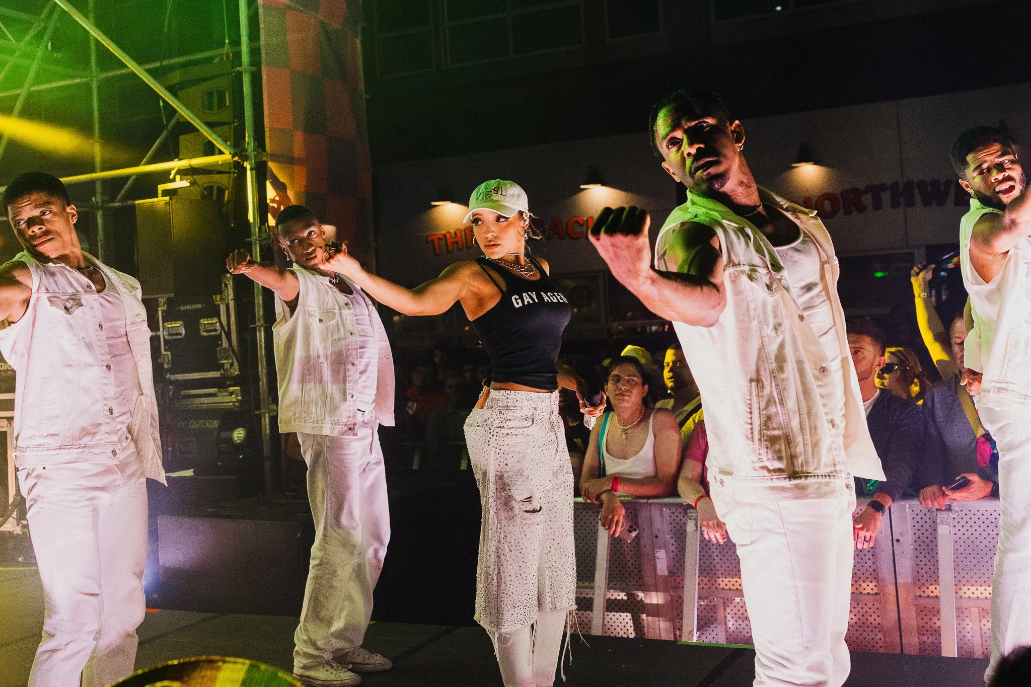 QPFFRIDAYBYWALTW (84).jpg