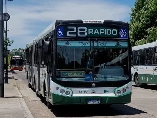 Línea 28 Ciudad Universitaria - Puente La Noria. 