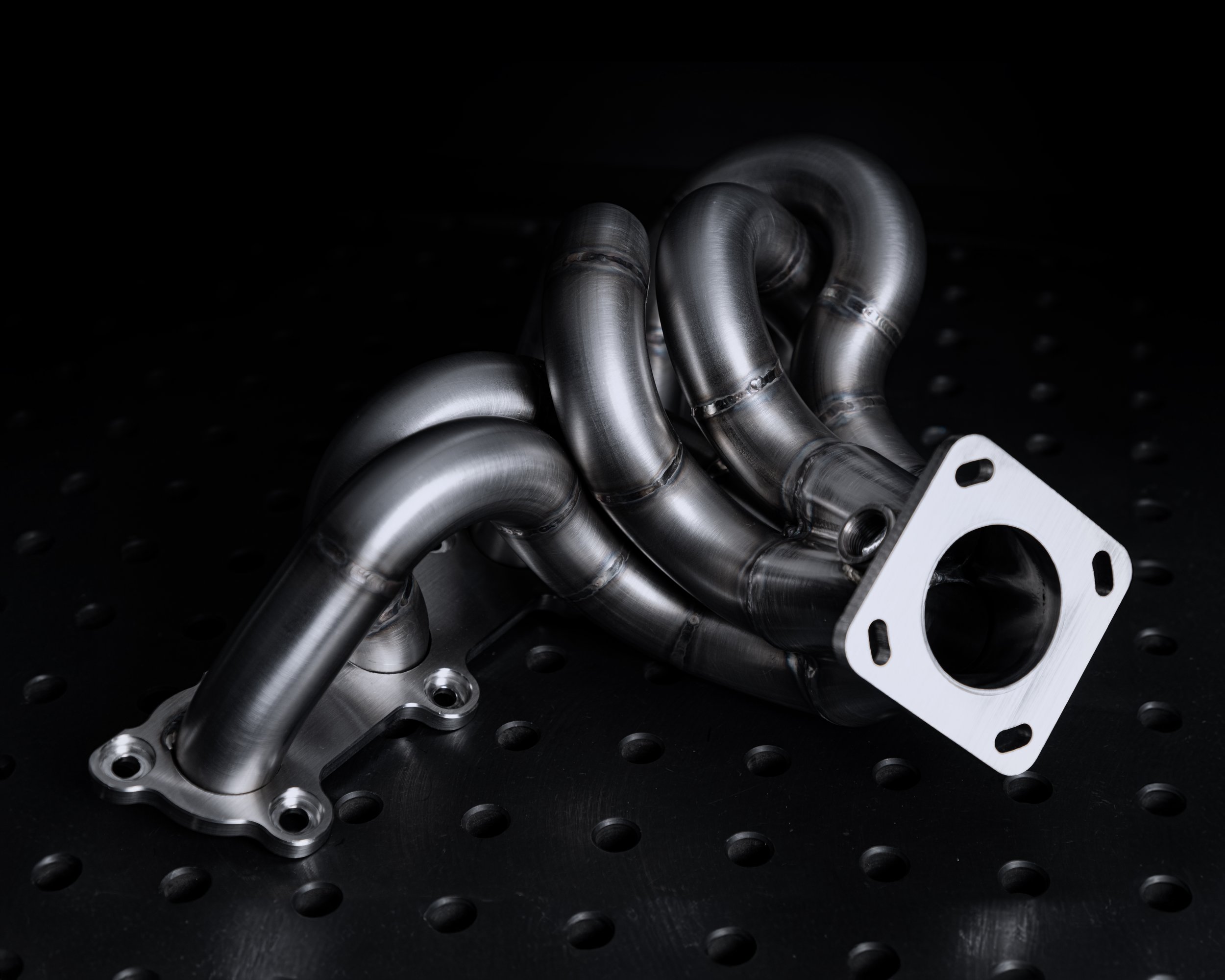 EVO-Header-Prodcut-Photo-R.1---01.01.jpg