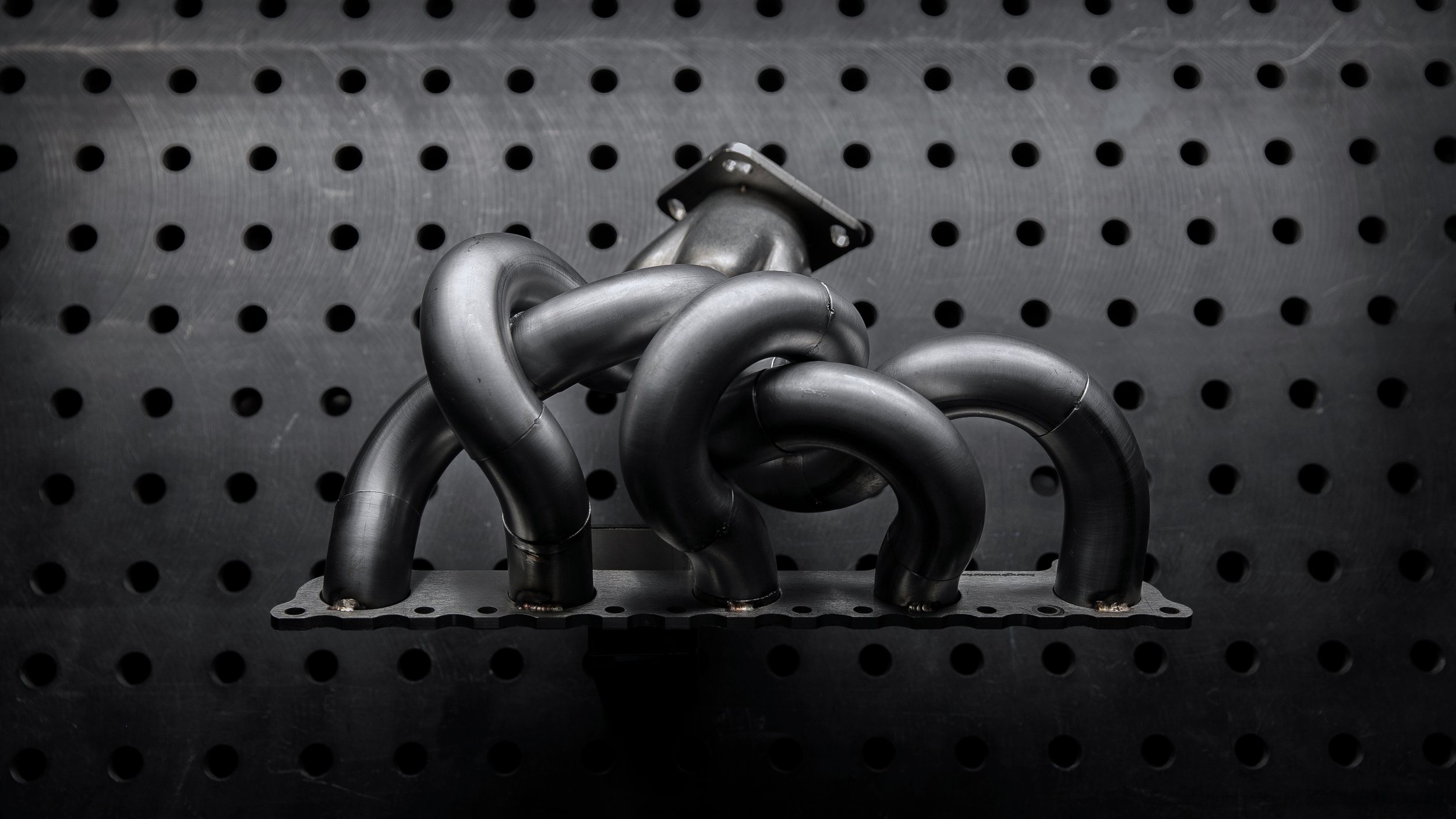 The Evolution Tuning 2022 VW 2.5 EVOheader for VW Rabbit, VW GolfJetta V, VI and VIII plus Passat 2.5 platforms