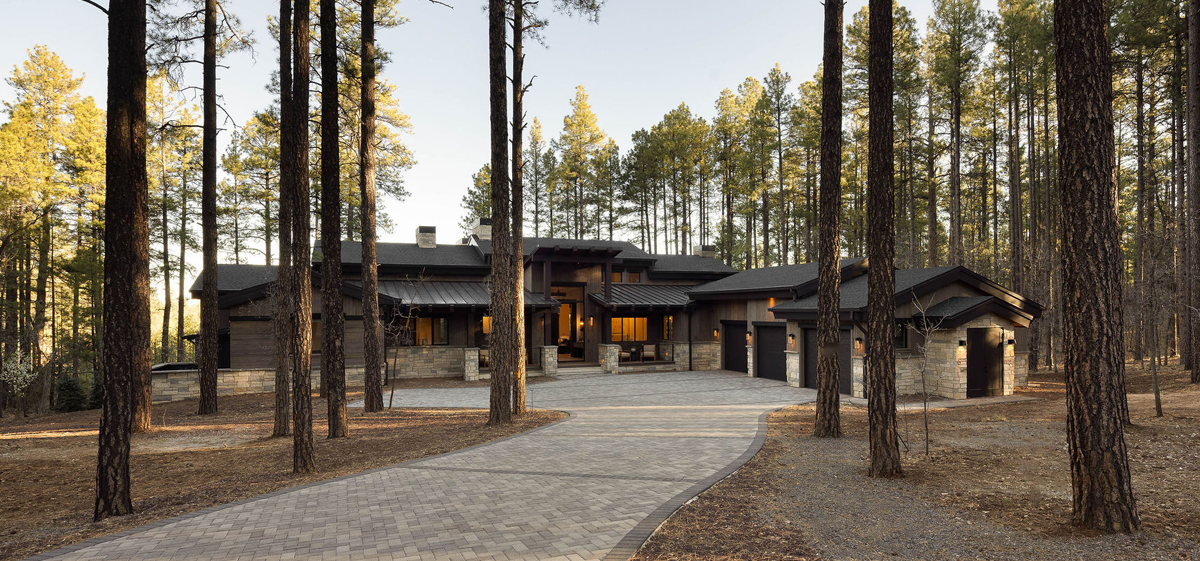 Mountain Modern Architecture in Arizona: Luxury Home Design That Works All Year Round
