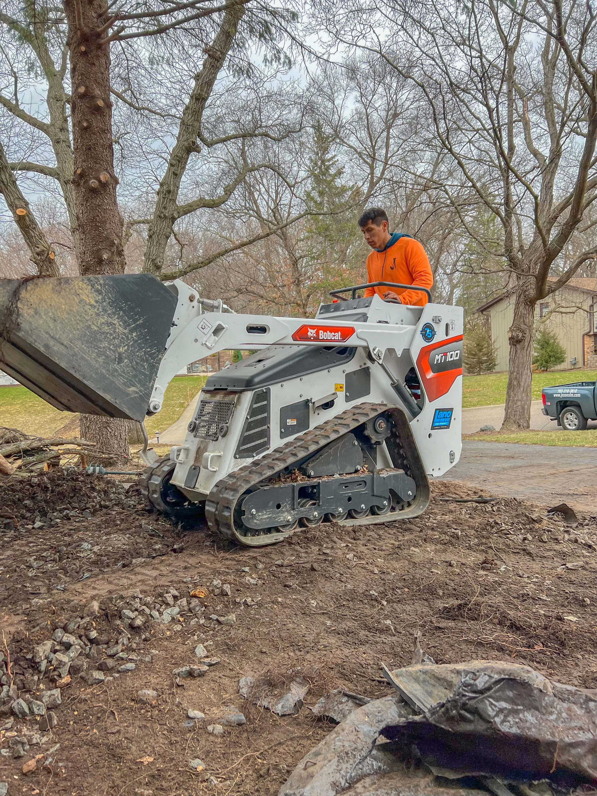 J_and_sons_Landscaping_Garden_Bed_Removal.jpg