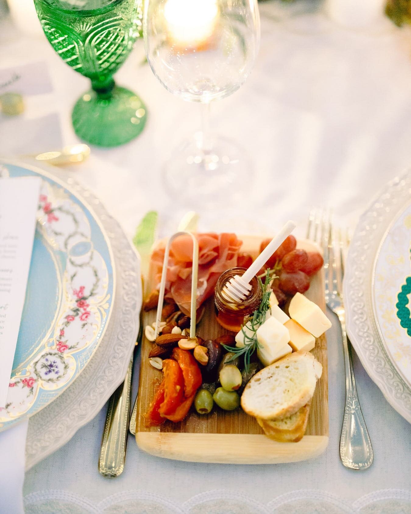 Personal charcuterie boards for dinner? Um, yes. Absolute yes.
⠀⠀⠀⠀⠀⠀⠀⠀⠀
.
Vendors
Venue | @brookgreen_gardens
Photography | @1lifephoto
Personal Flowers | @amandafieldinggosnell
Reception Flowers | @royaldecormb
Rentals | @eventworksrentals
Hair | @