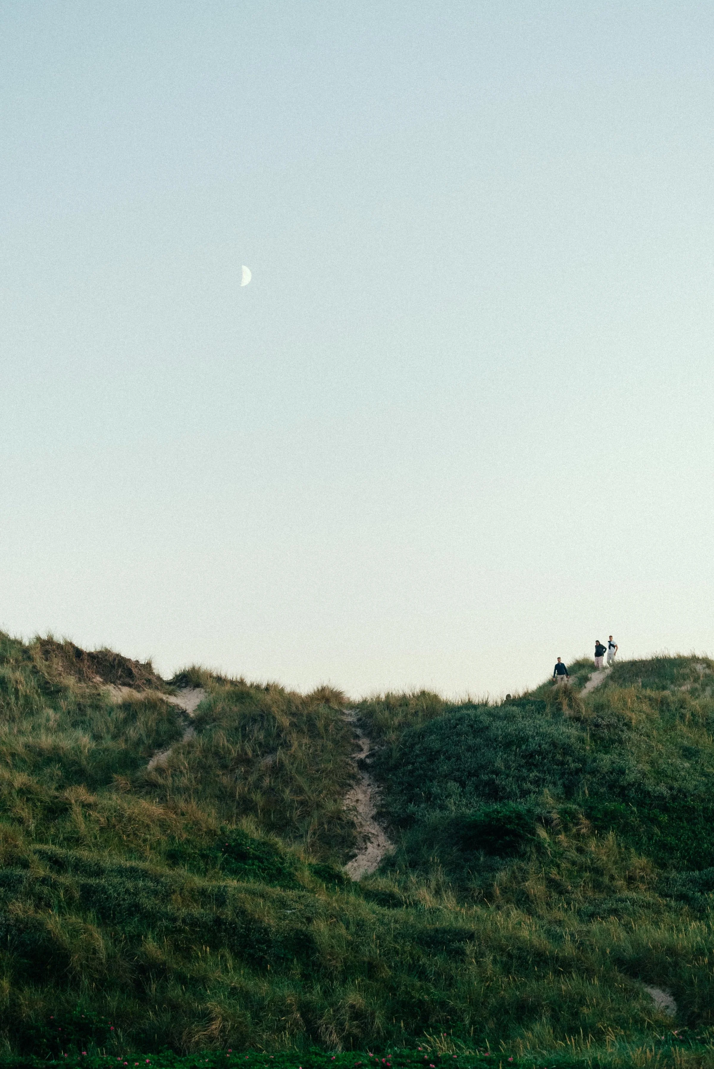 andreas-dress-4E2UT_VzSq4-unsplash.jpg