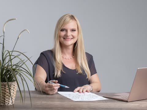 Stefanie Schroeder working with astrology insights to help clients gain clarity, self-awareness and authentic direction