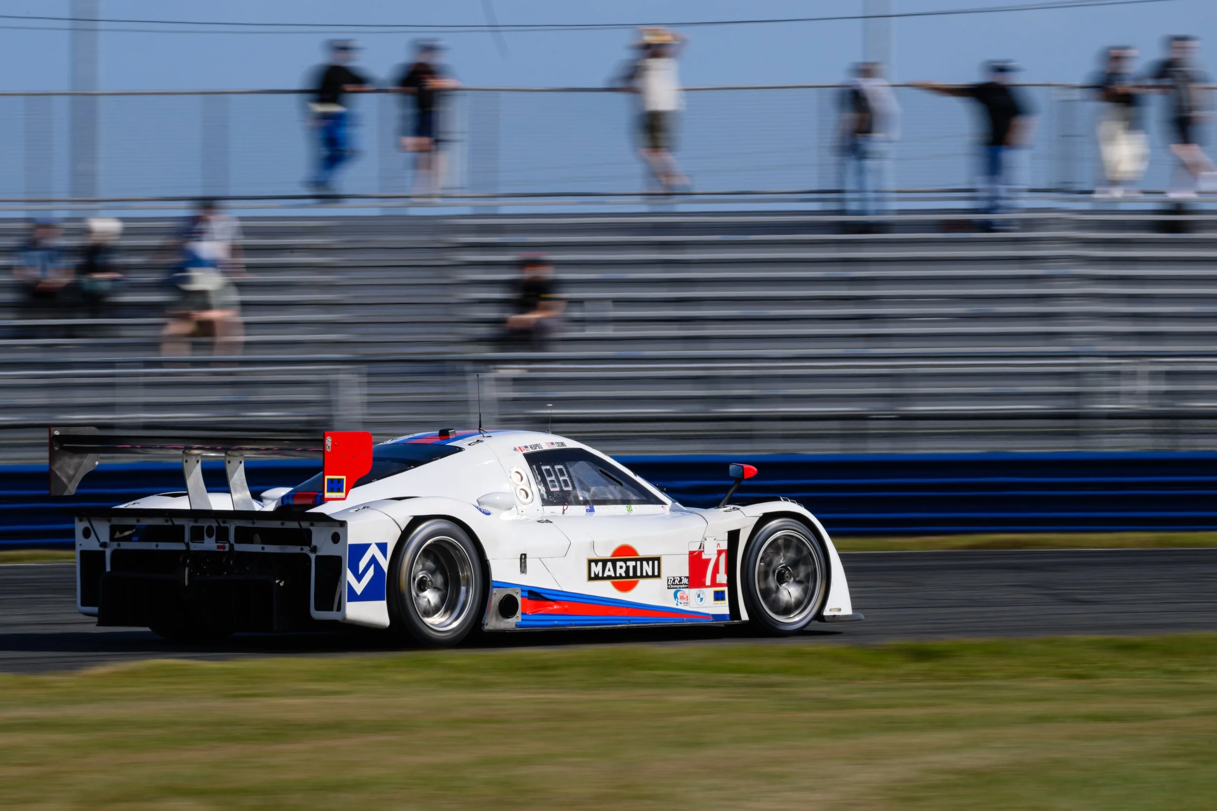 Cosmo Porshce & DP-5.jpg