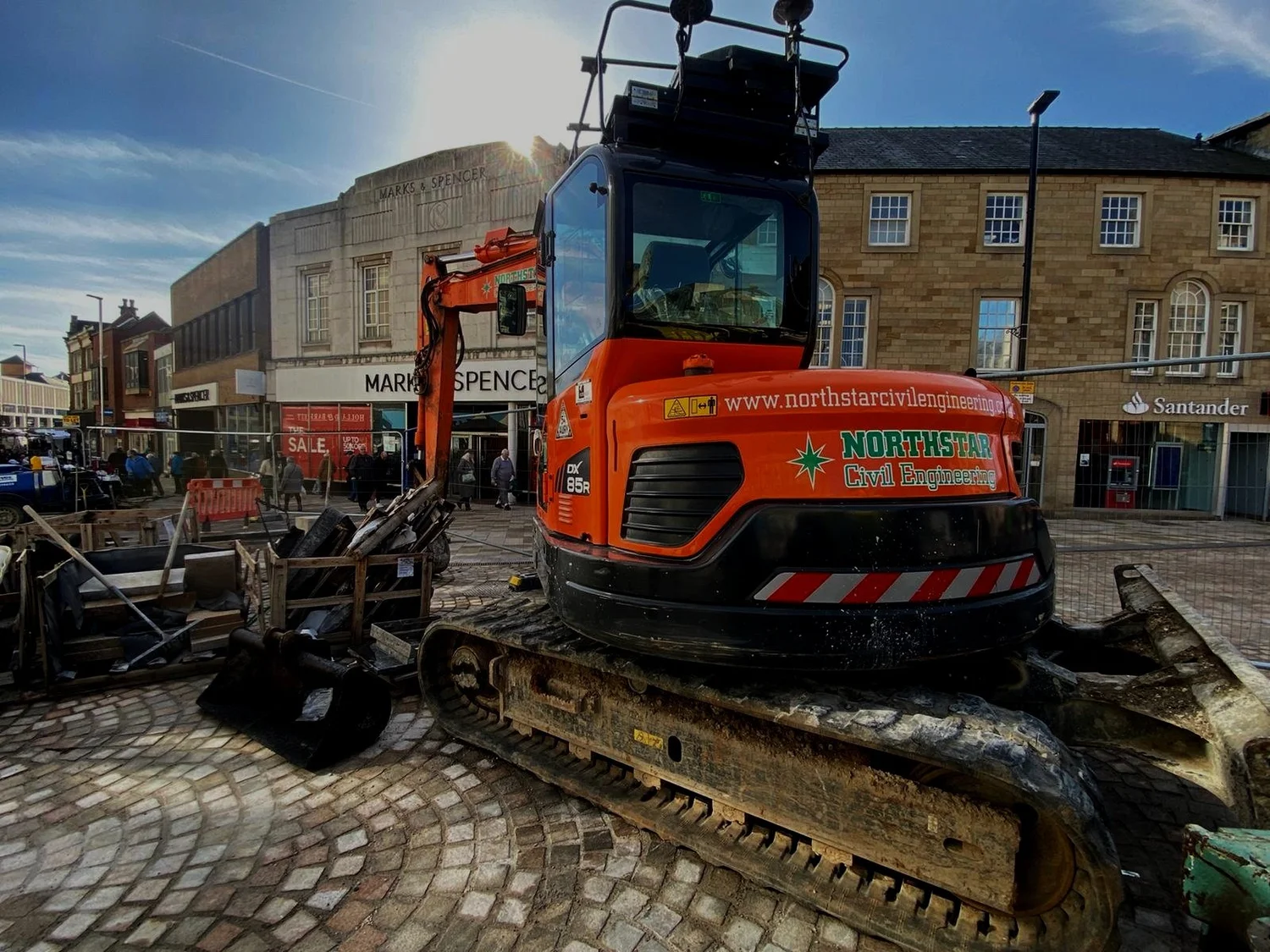 Services Civil Engineering, Groundworks, Henry Boot Contractors
