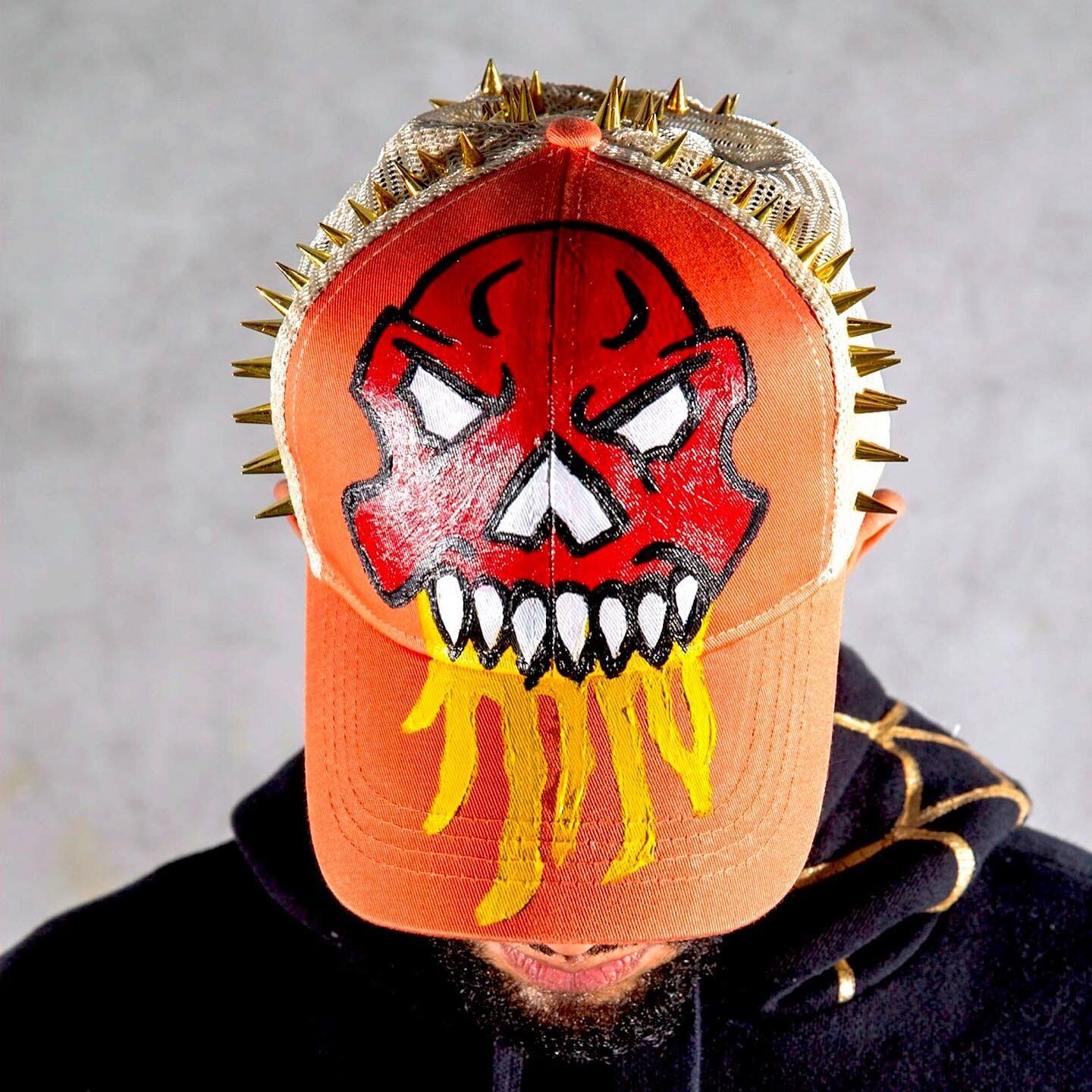 Tatiana Gabriel Collection Trucker/Dad Hats &hellip; 
Link in Bio 🔗

#art #fashion #designer #hats #skulls #studs #spikes  #detailing