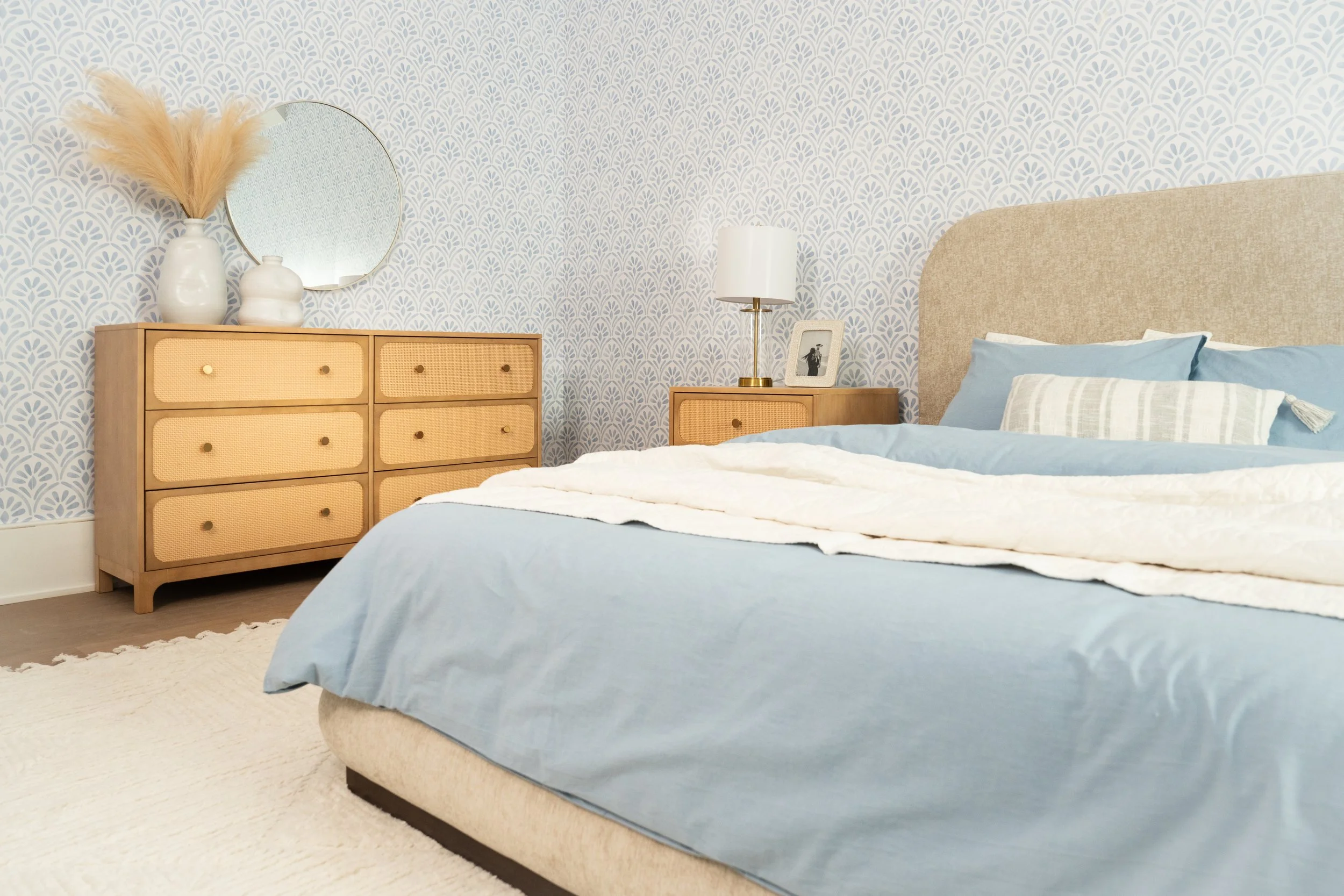 PB_LFS_PH_SS_Bedroom_Ashland-Elio_251111003.jpg
