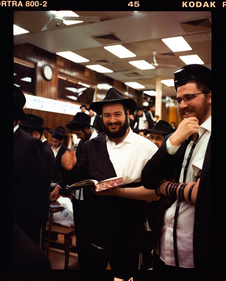 Yoni+Katz+-+Hanging+with+Hasidics+-+JPEGS+Edited+by+Marcus+Hessenberg+Photography+London--15.jpg