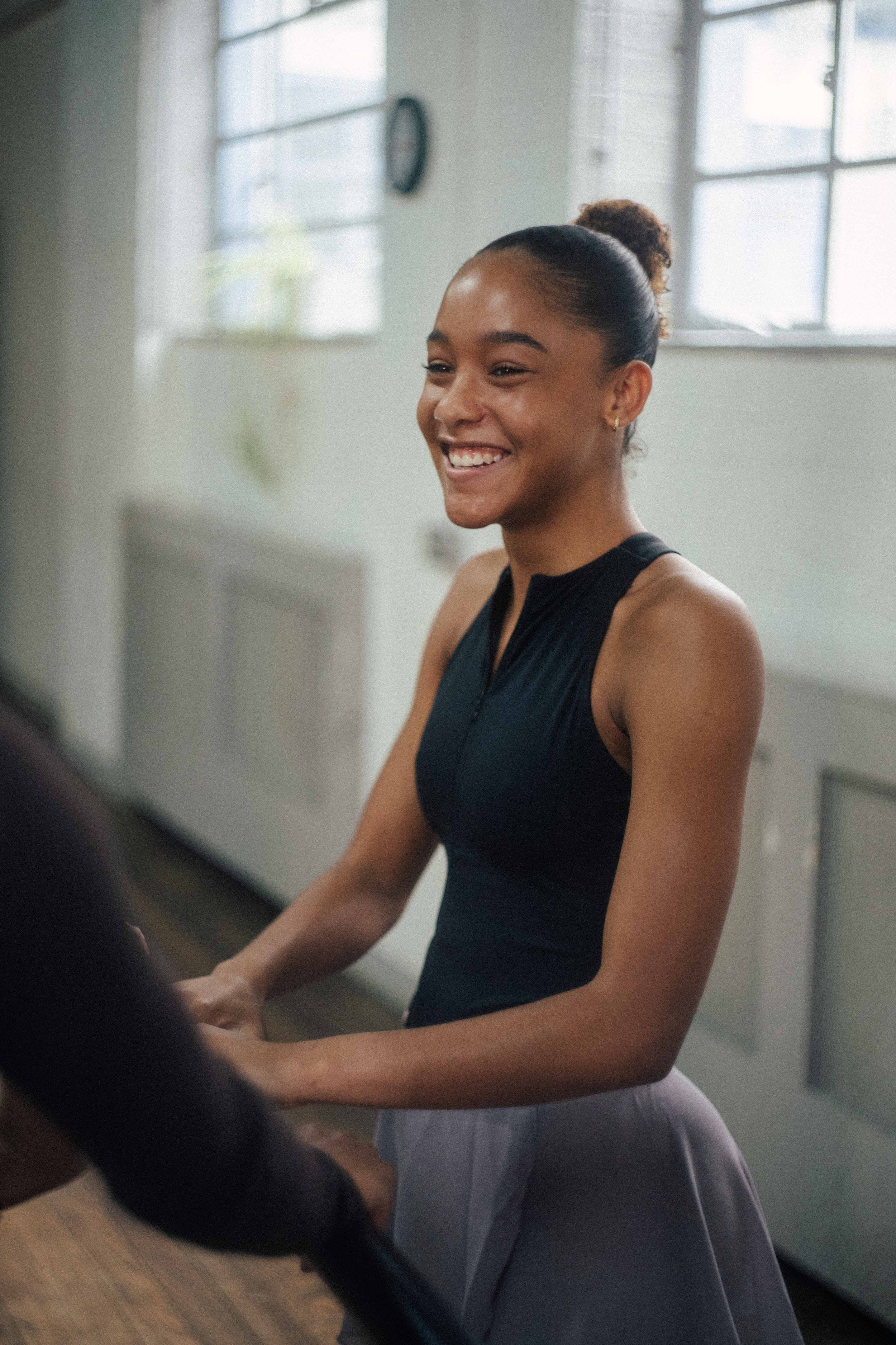 Starring Monique Jonas, Erin McShaw, Kibrea Carmichael, Rosanna Lindsey, Iman El Maghili Fisker.

In this film, you will see:
Five London based ballerinas in the dance hall working the barre and choregraphing.
Behind-the-scenes footage of the collabo