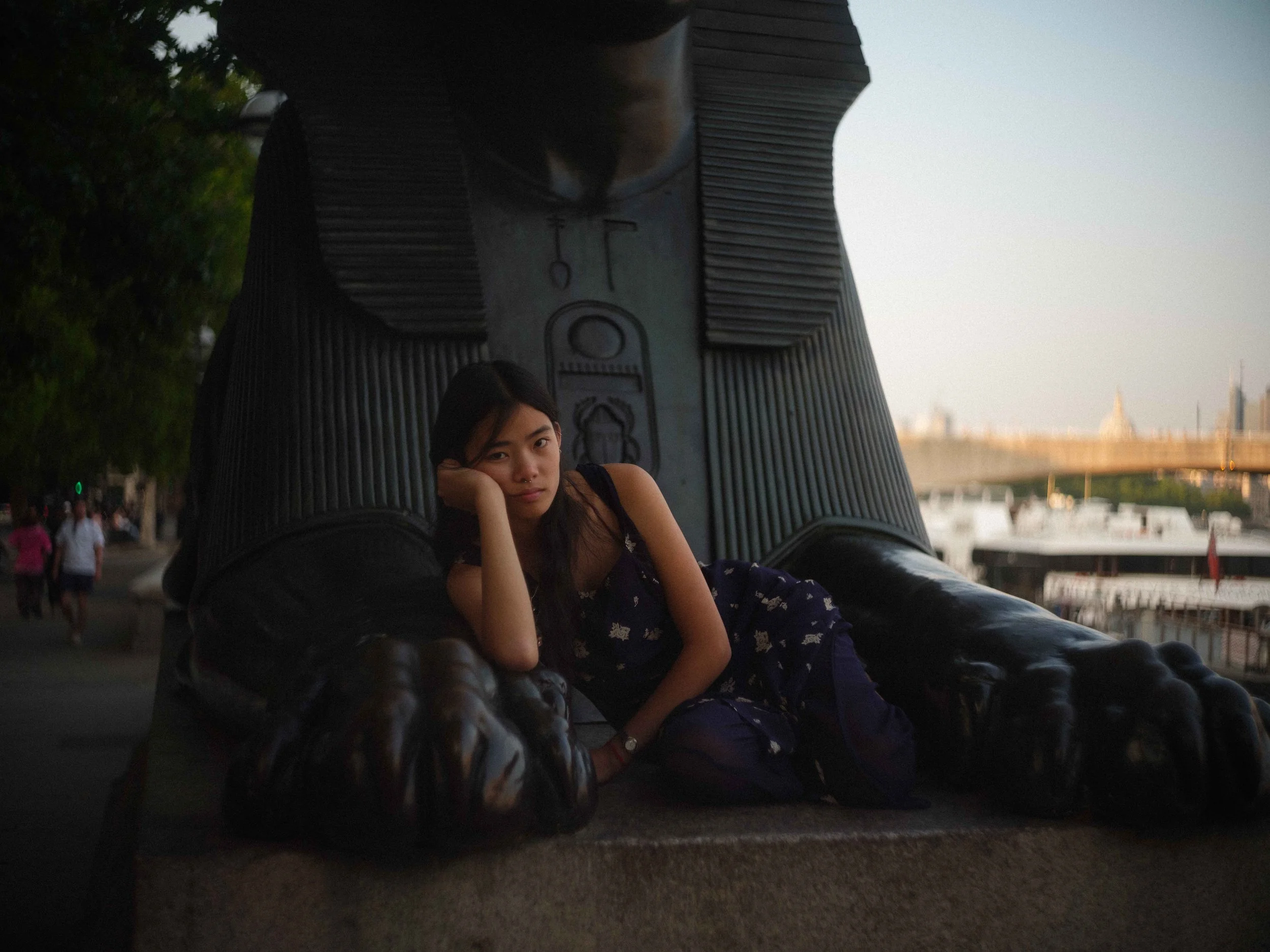 Editorial Fashion with Zoe | Summer Editorial | Thames Photoshoot