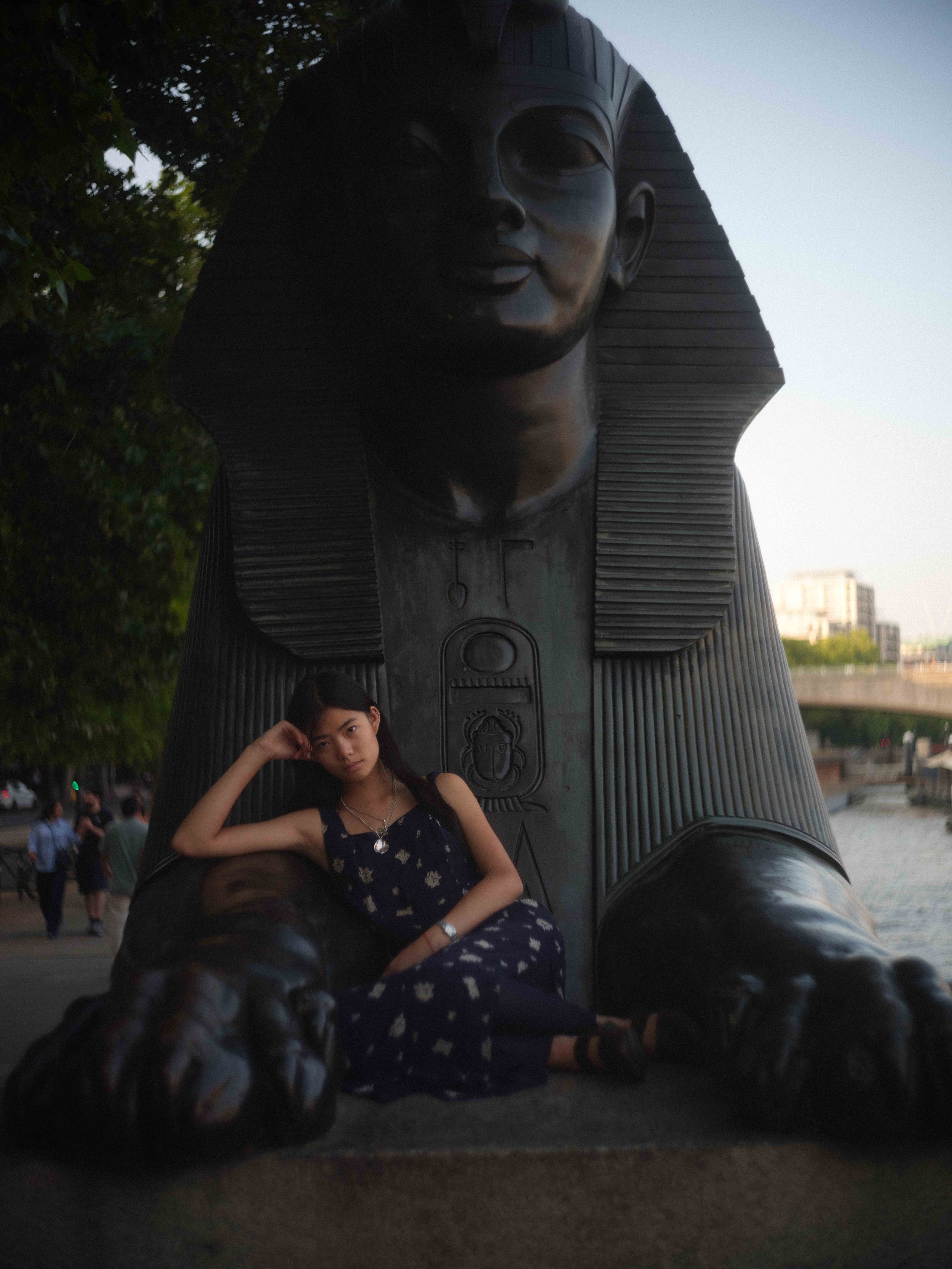 Editorial Fashion with Zoe | Summer Editorial | Thames Photoshoot