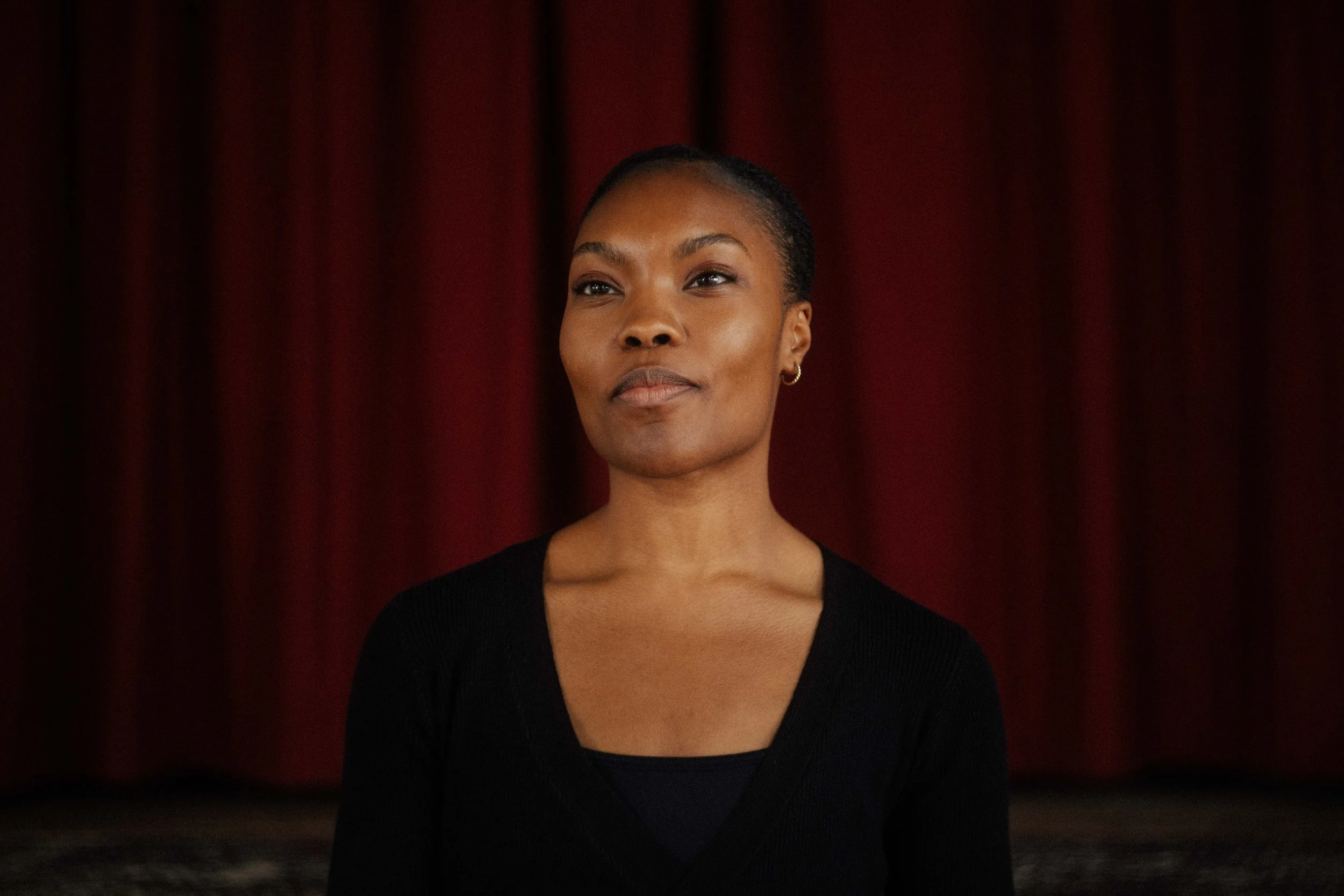 Starring Monique Jonas, Erin McShaw, Kibrea Carmichael, Rosanna Lindsey, Iman El Maghili Fisker.

In this film, you will see:
Five London based ballerinas in the dance hall working the barre and choregraphing.
Behind-the-scenes footage of the collabo