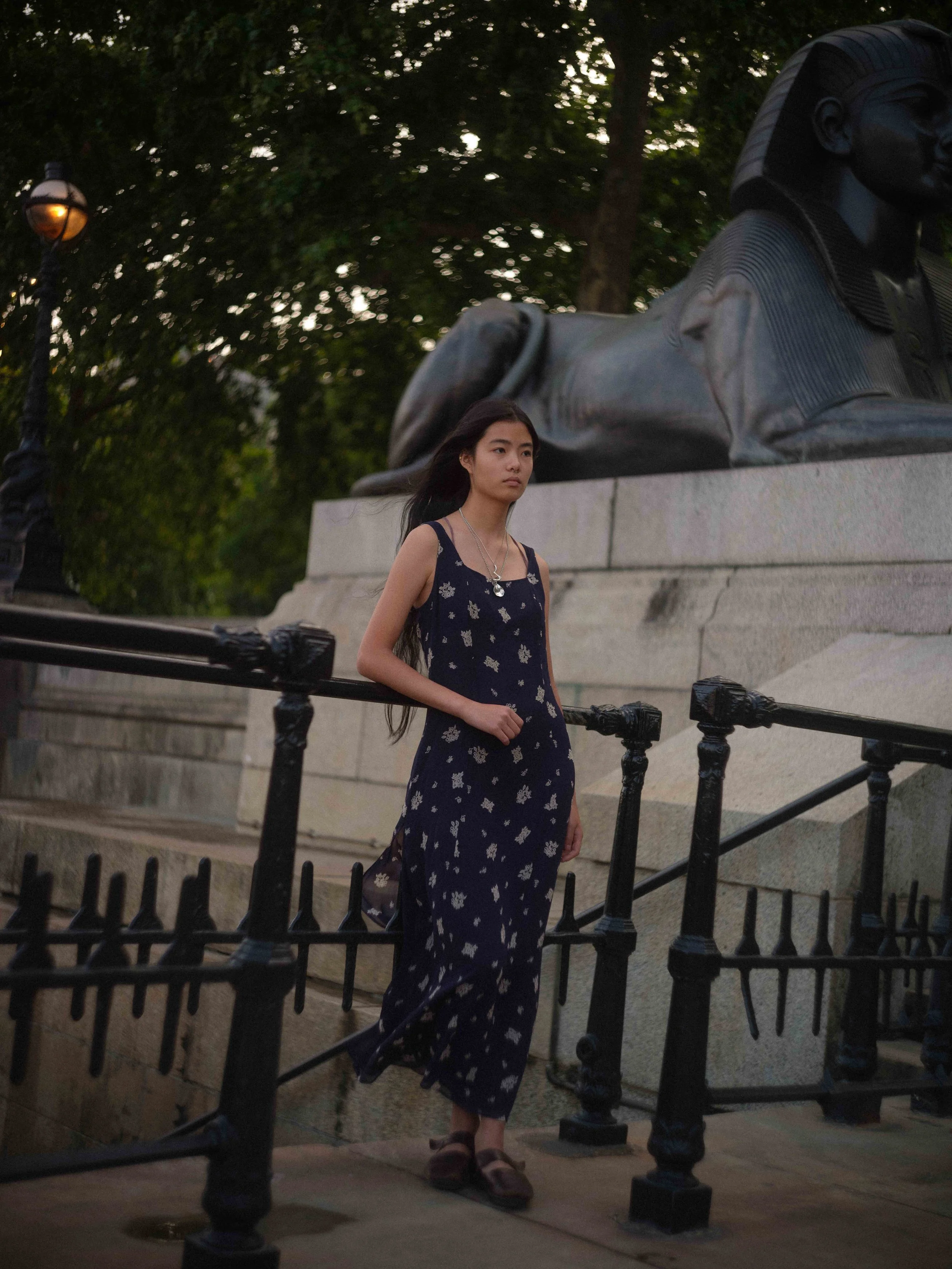 Editorial Fashion with Zoe | Summer Editorial | Thames Photoshoot