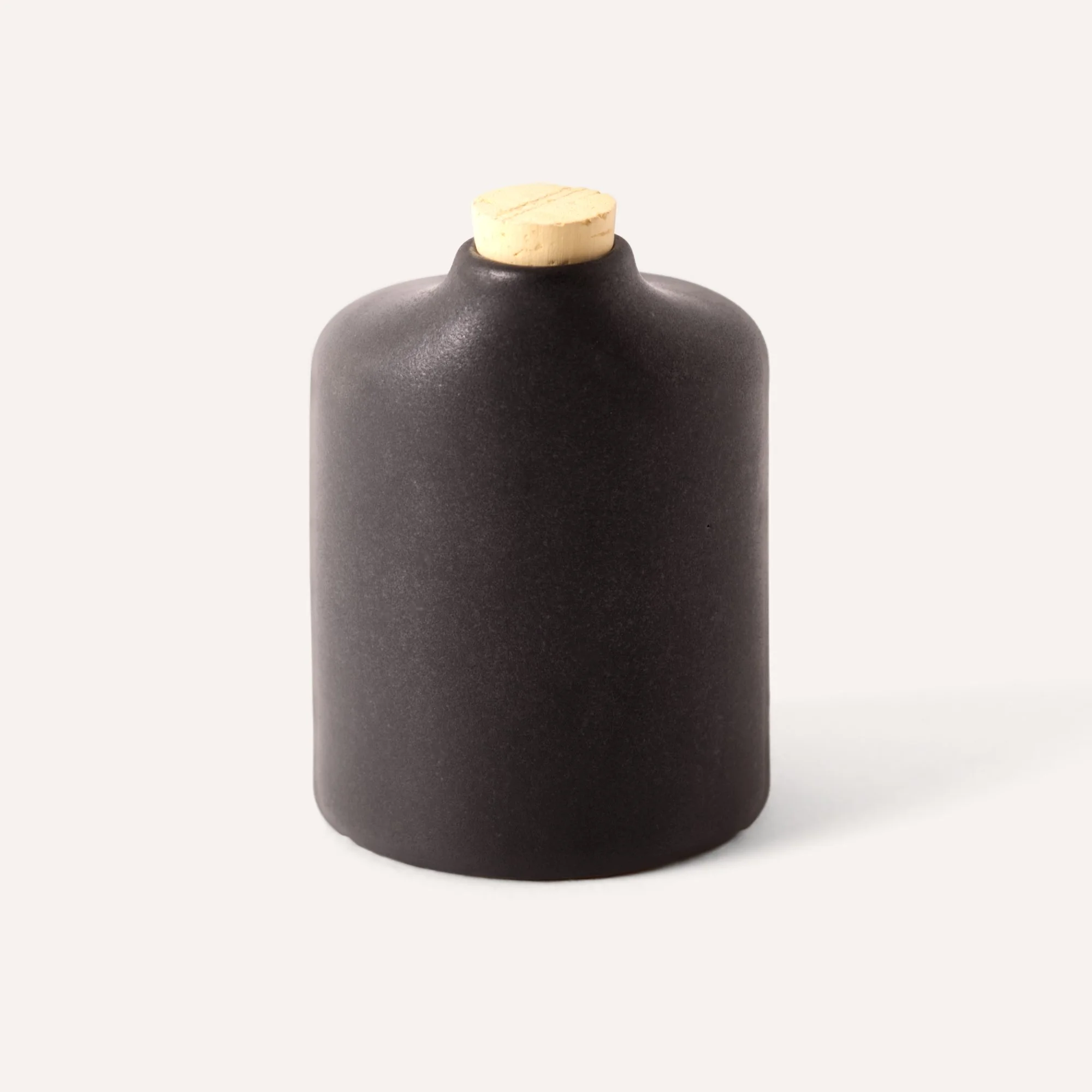 ceramic-black-carafe-matt-black.jpg