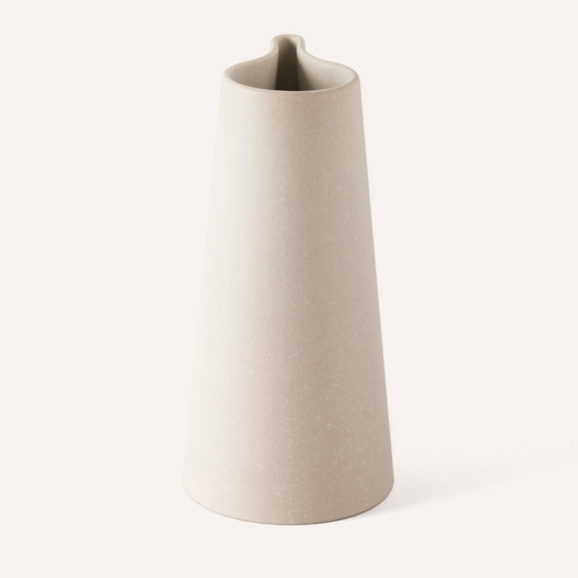 minimal-ceramic-carafe-stone-white.jpg