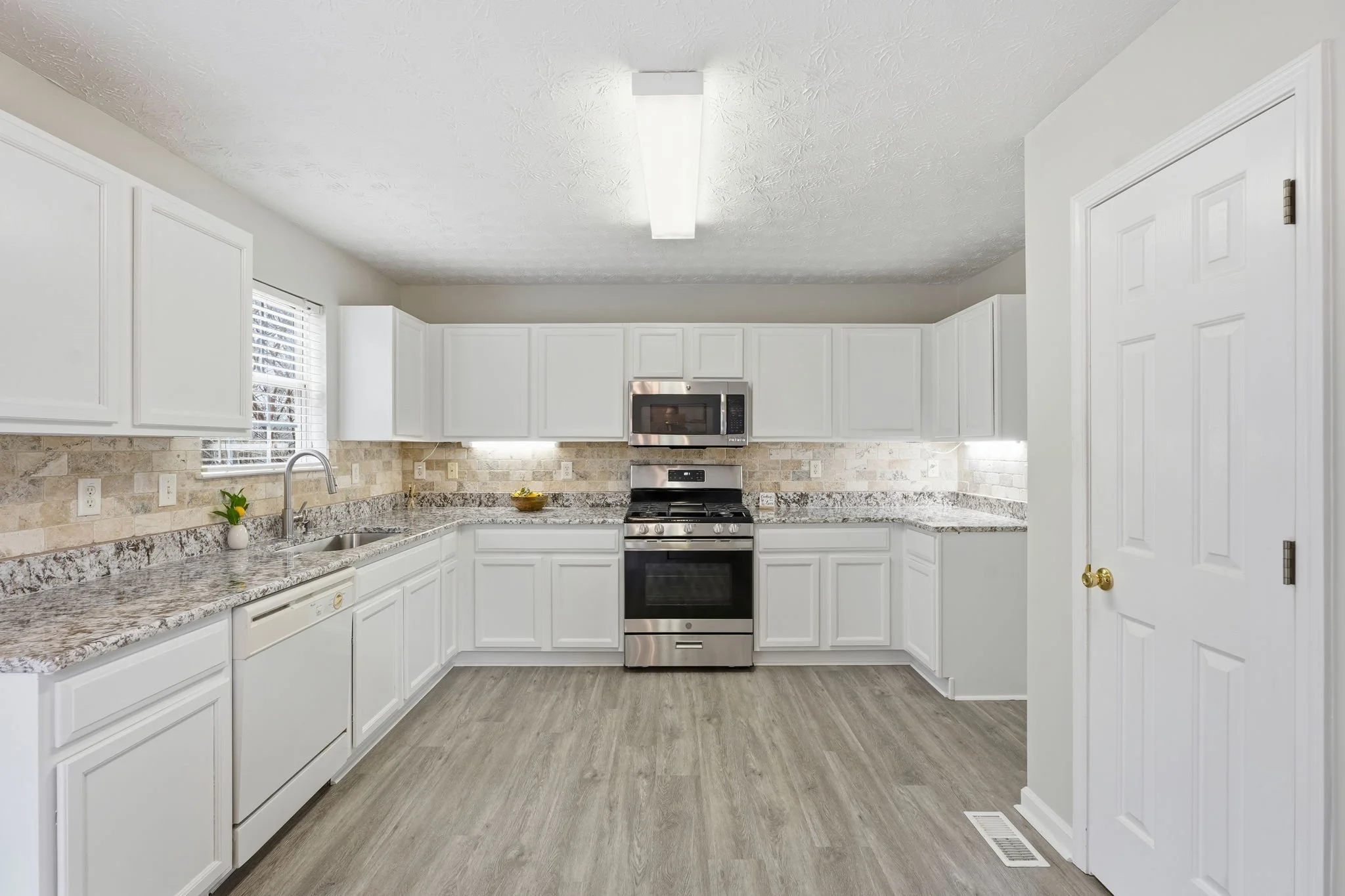 7-web-or-mls-DSC07265 John Williams.jpg