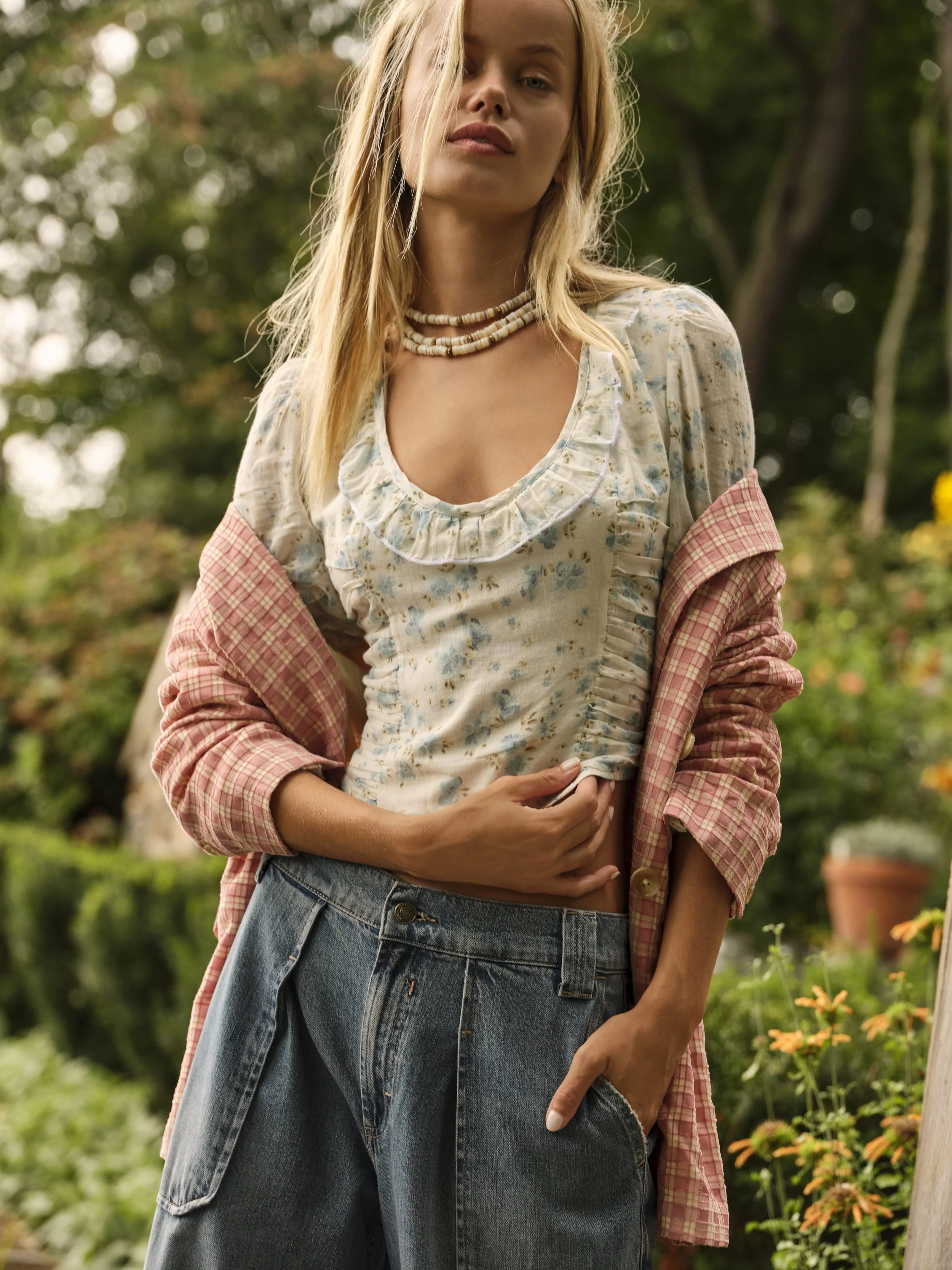 LOOK 10_20220907_FolkHeroHP4301.jpg