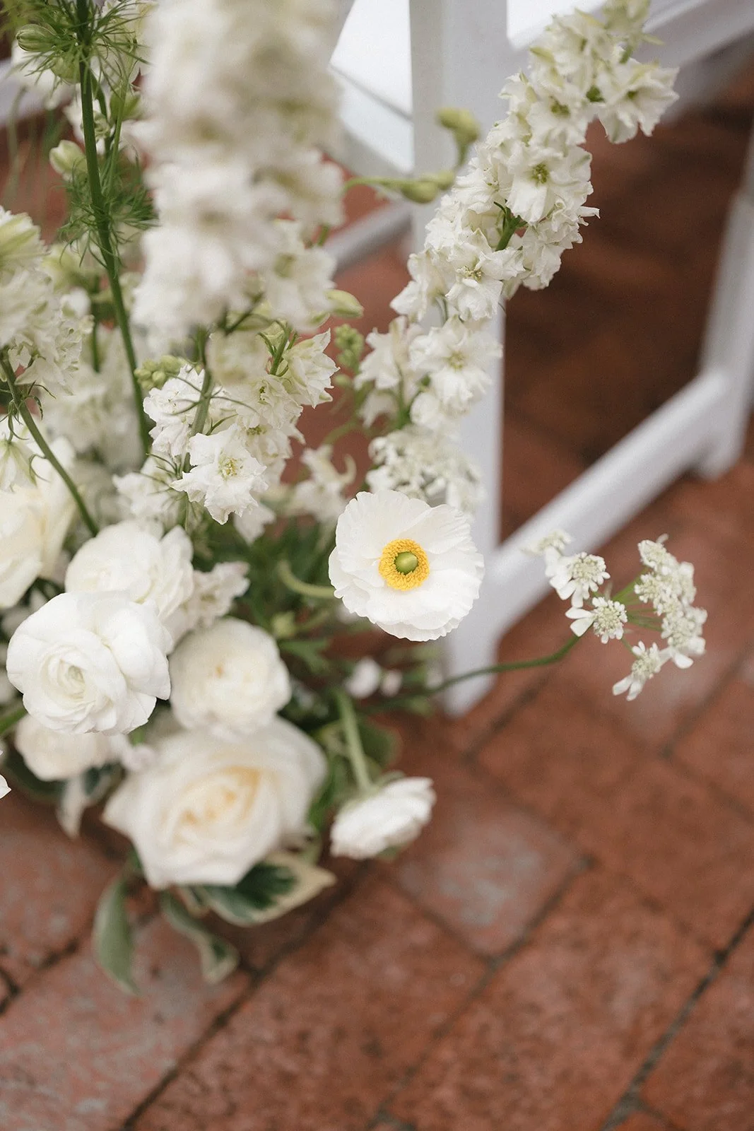 aisle arrangement with white flowers