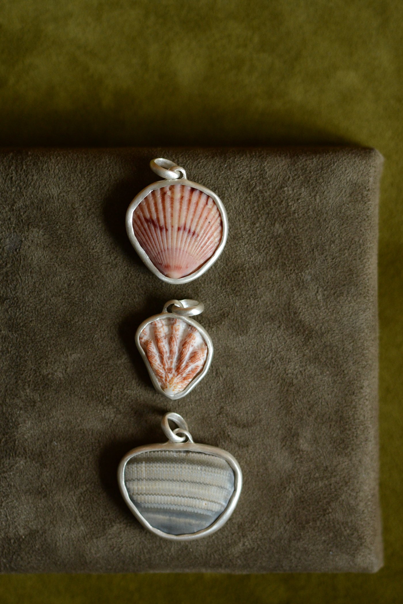 Dunton_Ellerkamp_Shell_Pendant_Group_Web_2.jpg