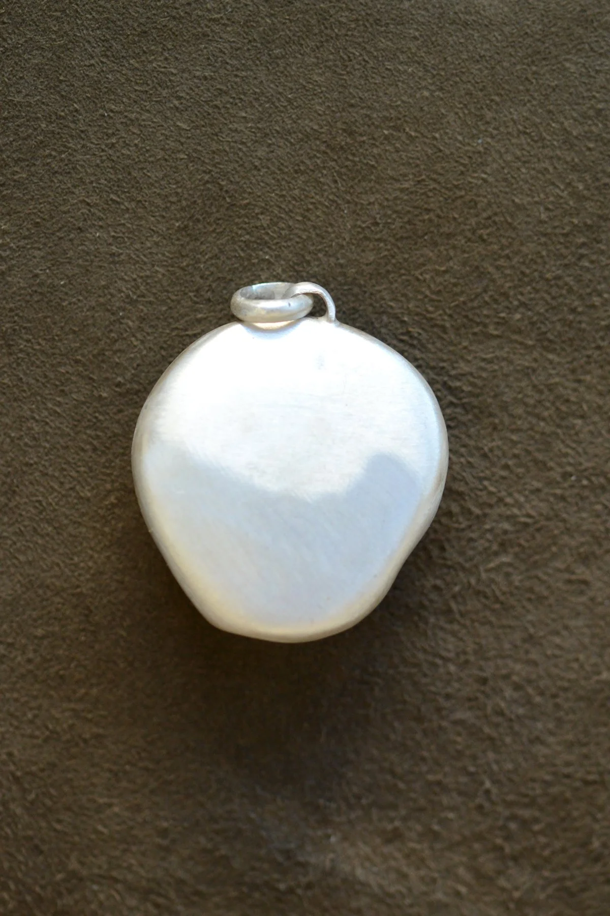Dunton_Ellerkamp_Shell_Pendant_30.jpg