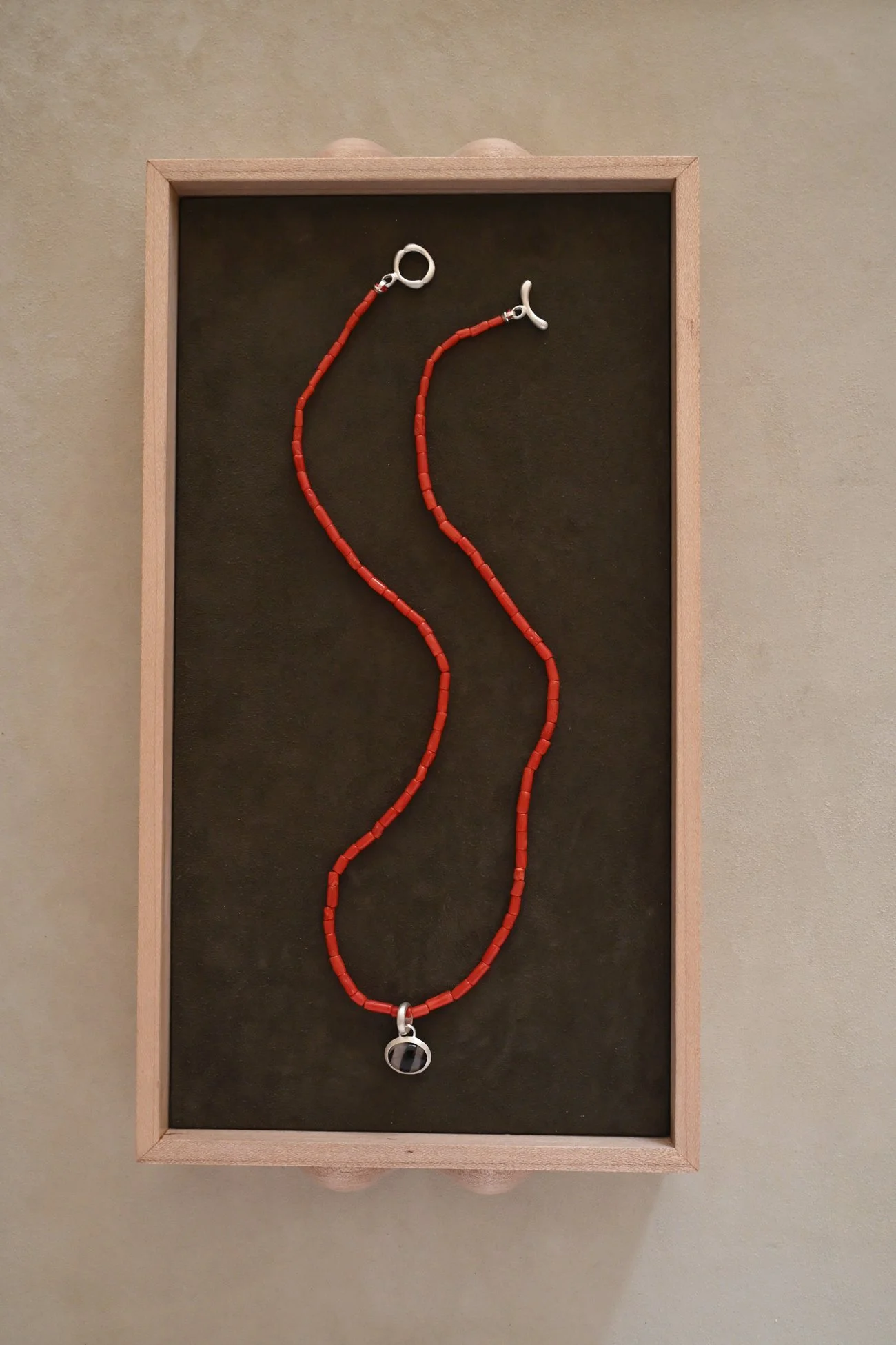 Dunton-Ellerkamp-Coral-Silver-Necklace-2.jpg