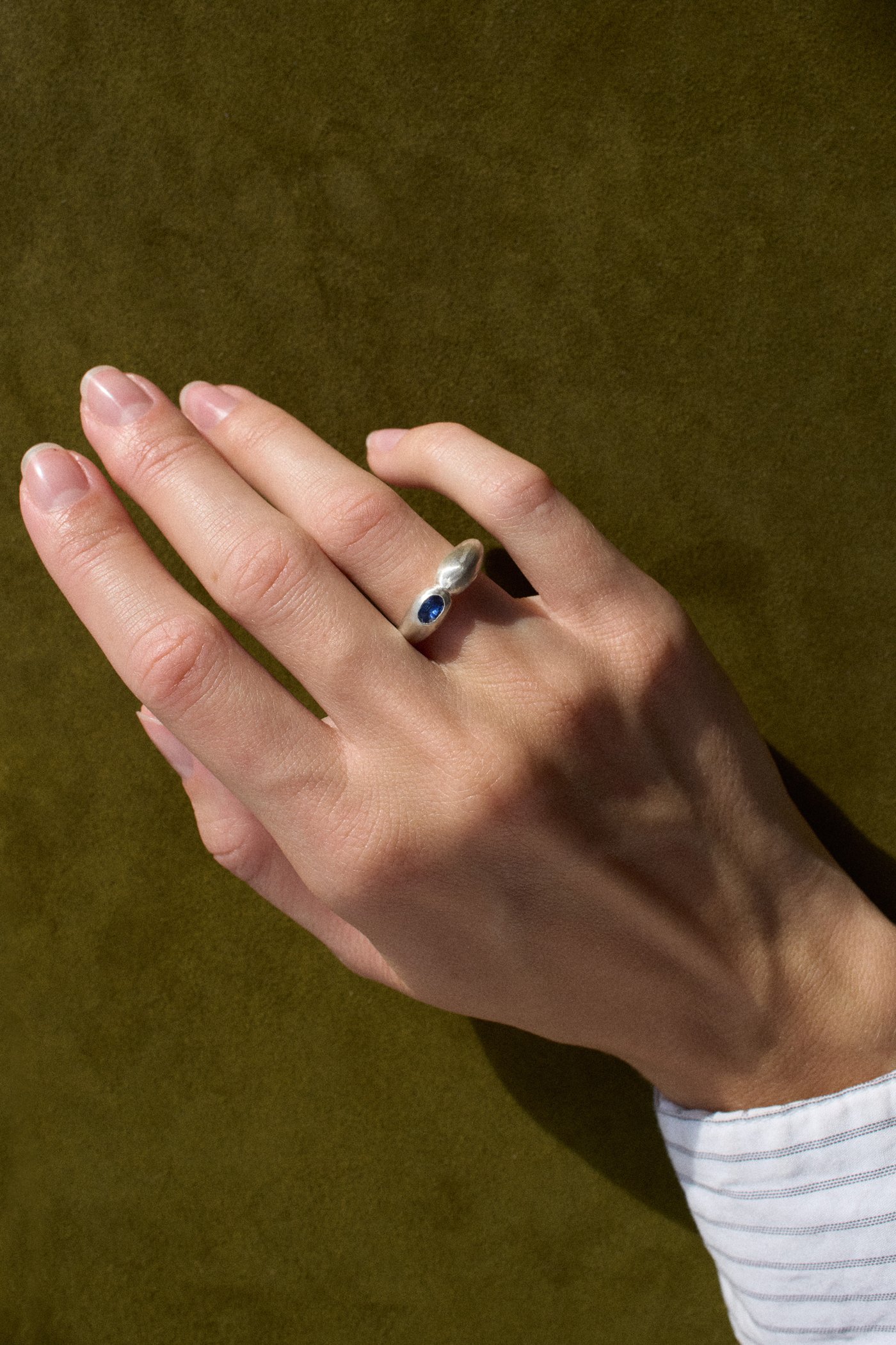 Dunton Ellerkamp Silver and Sapphire Ring