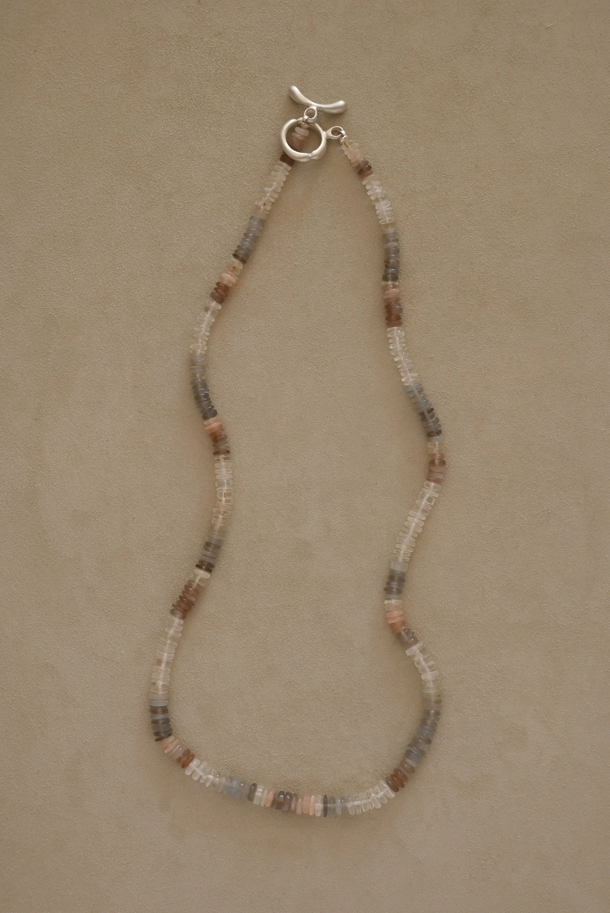 Dunton-Ellerkamp-Fall-Capsule-2026-Web-Moonstone-Tyre-Necklace-1.jpg