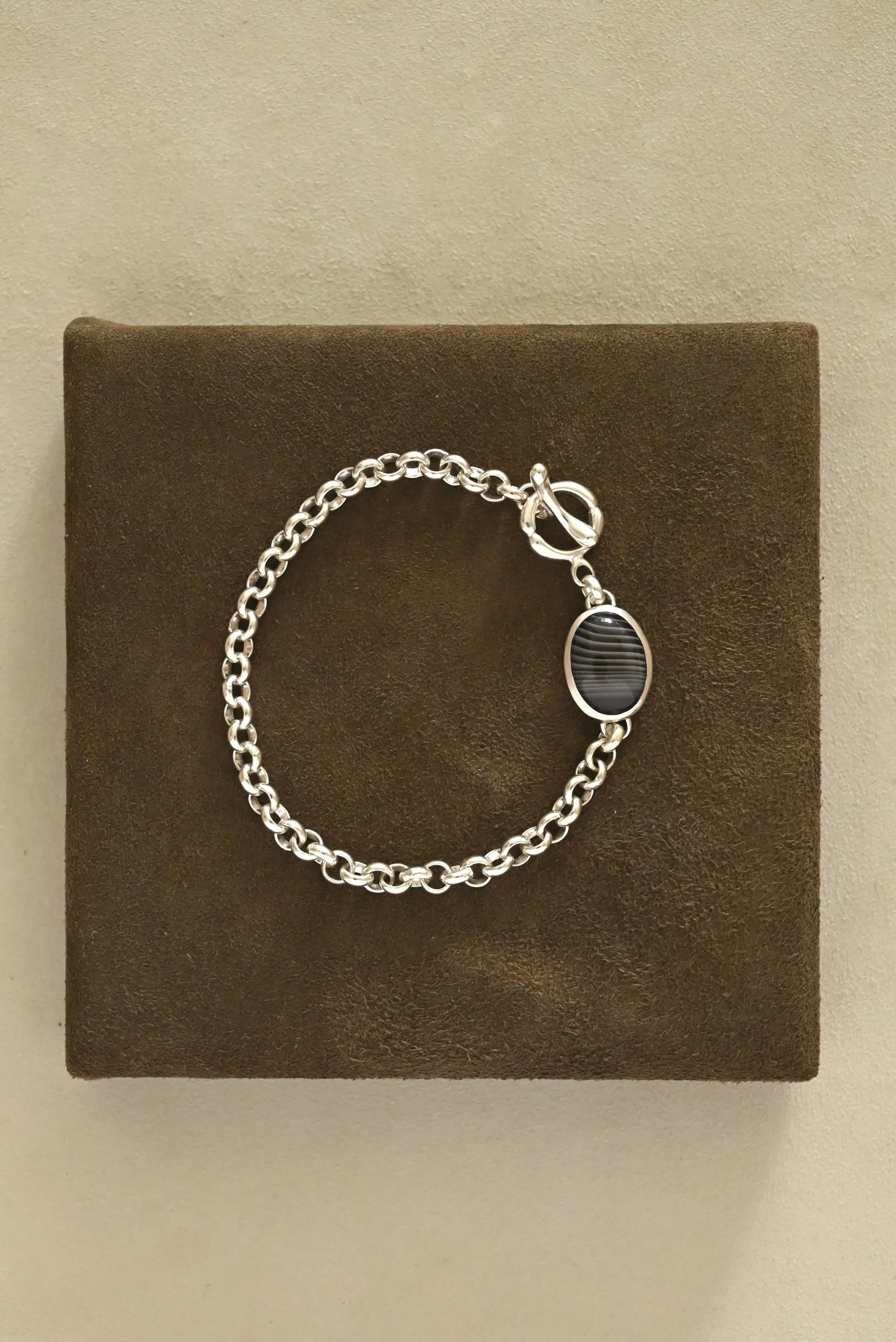 Dunton-Ellerkamp-Fall-Capsule-Collection-2026-Oliver-Bracelet-Agate-6.jpg