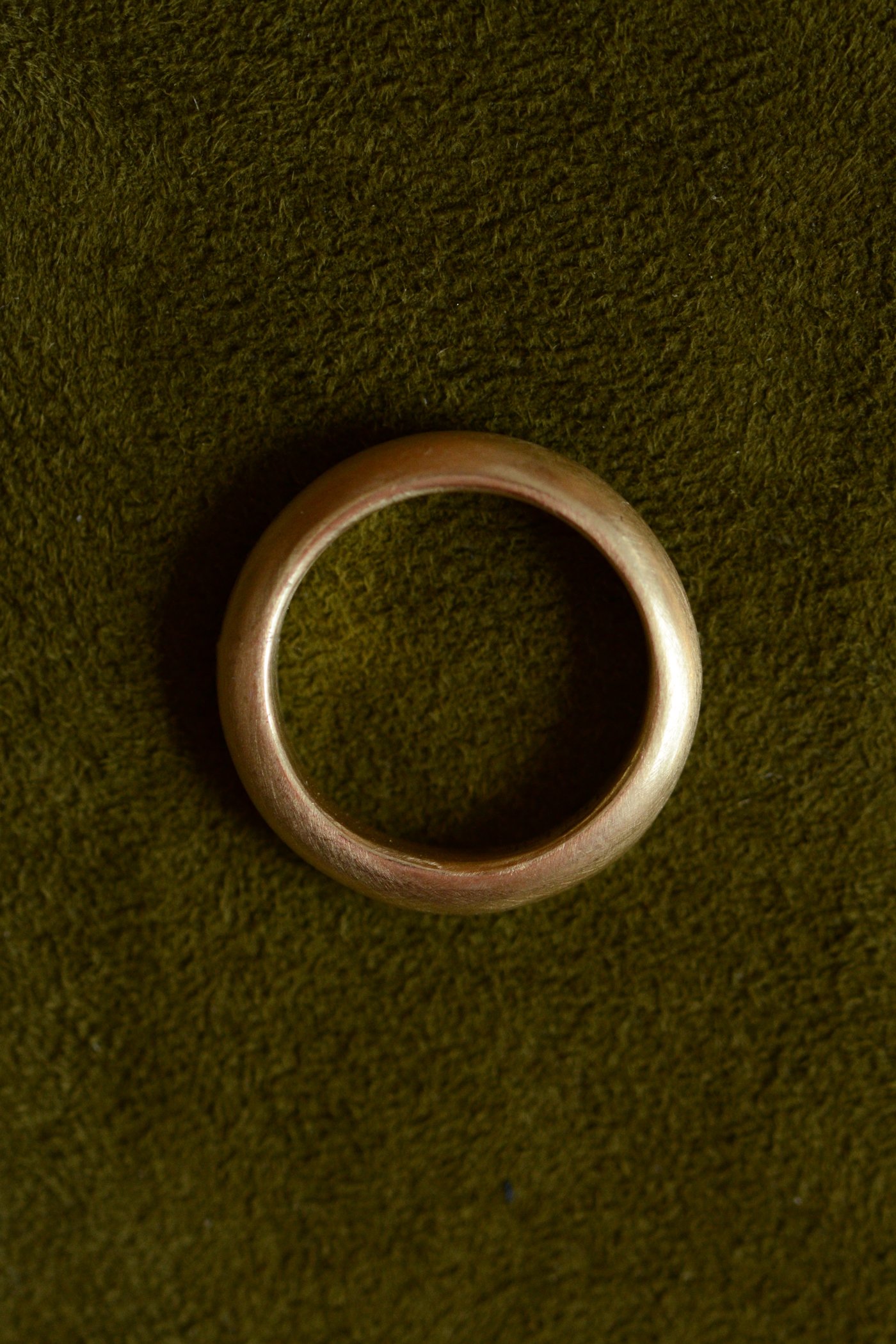 Dunton_Ellerkamp_Gold_Vow_BandII_WEb_1.jpg